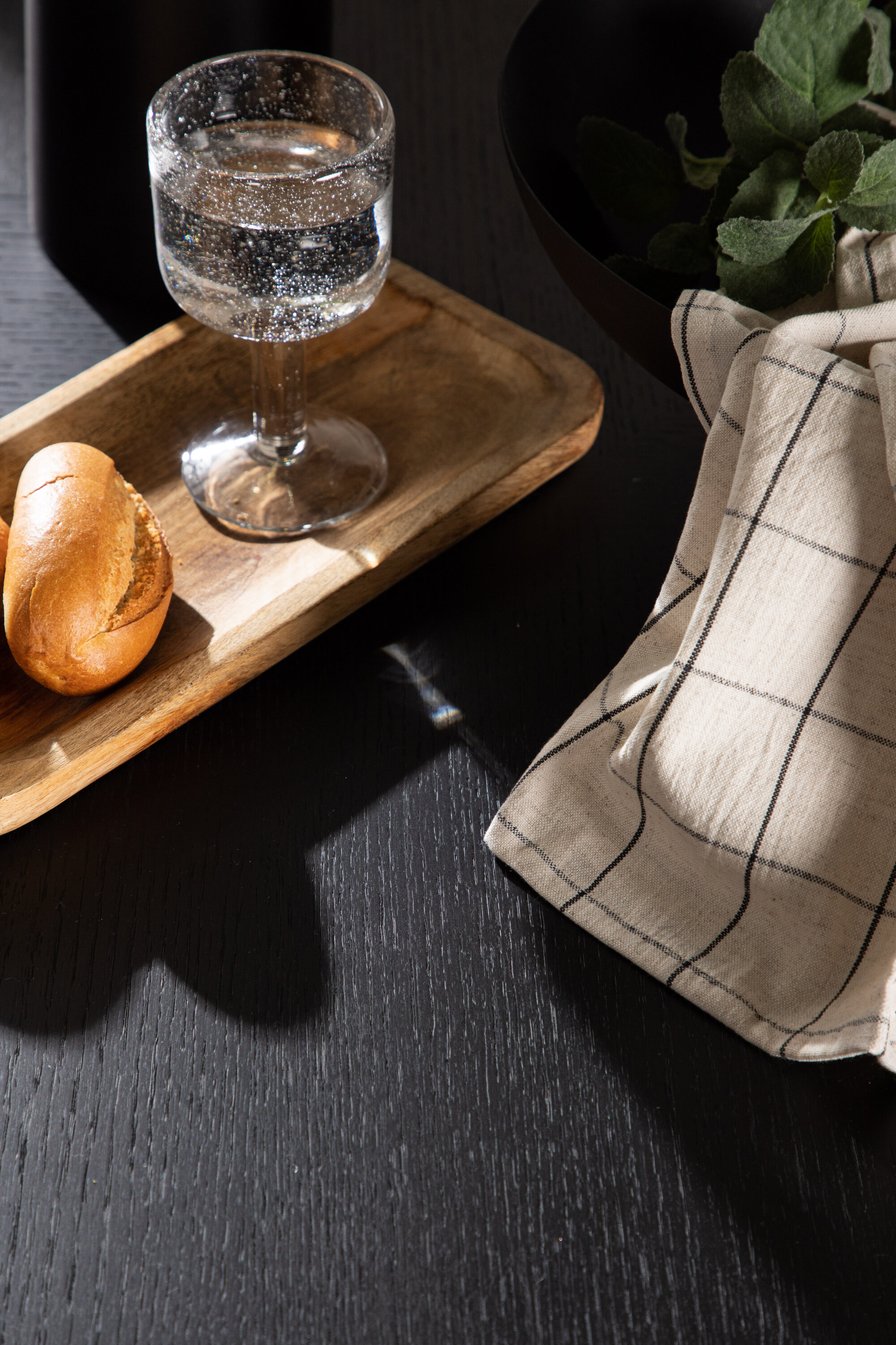 deLOHN Copenhagen Kerek étkezőasztal