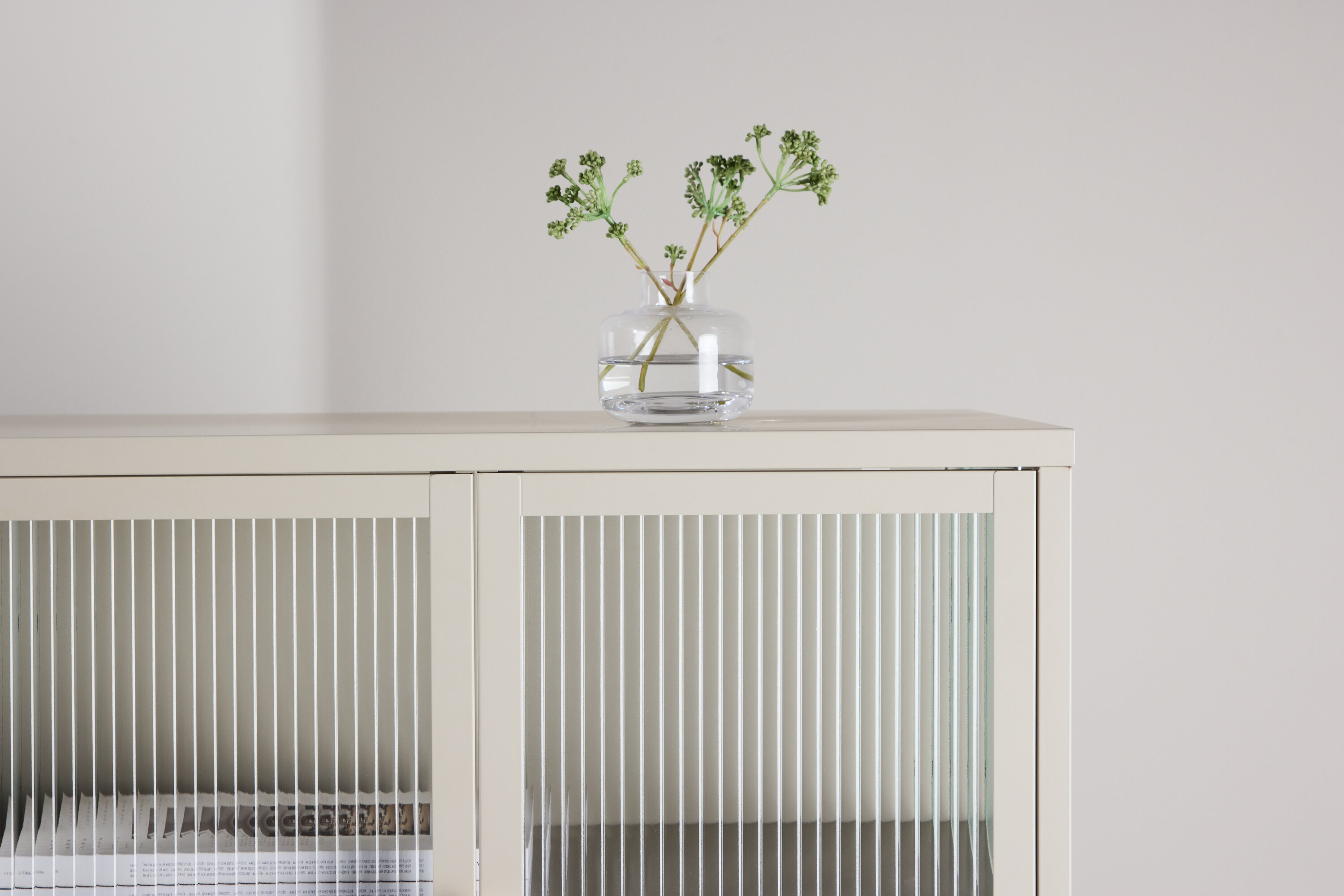 deLOHN Garis Tárolószekrény