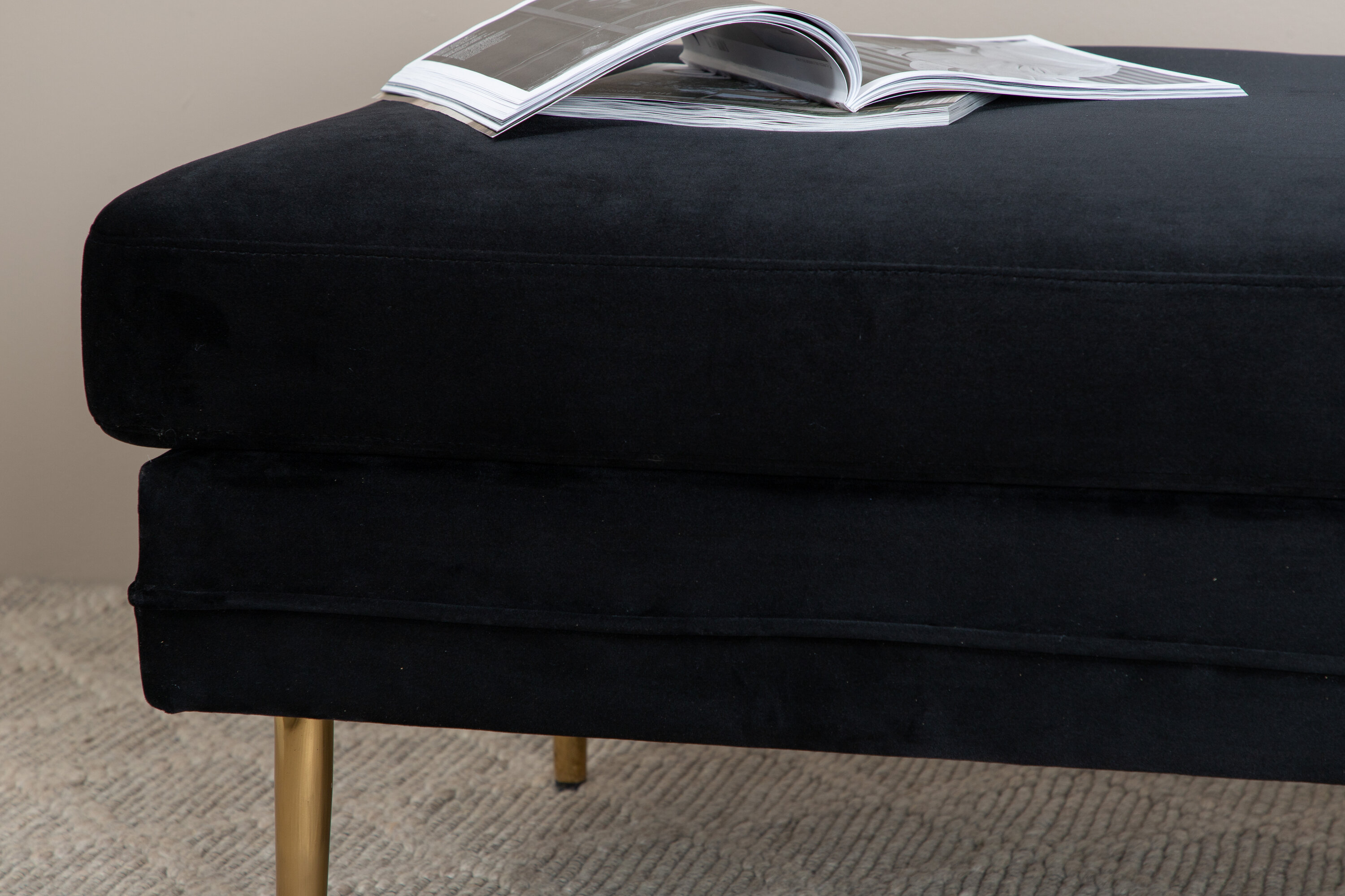 deLOHN Boom Lábtartós puff