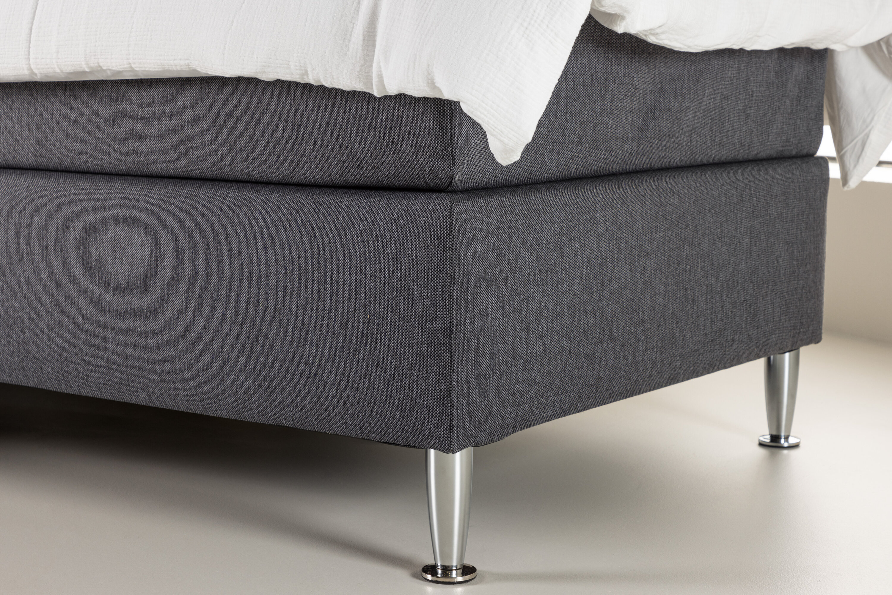 deLOHN Toledo Egyszemélyes ágy