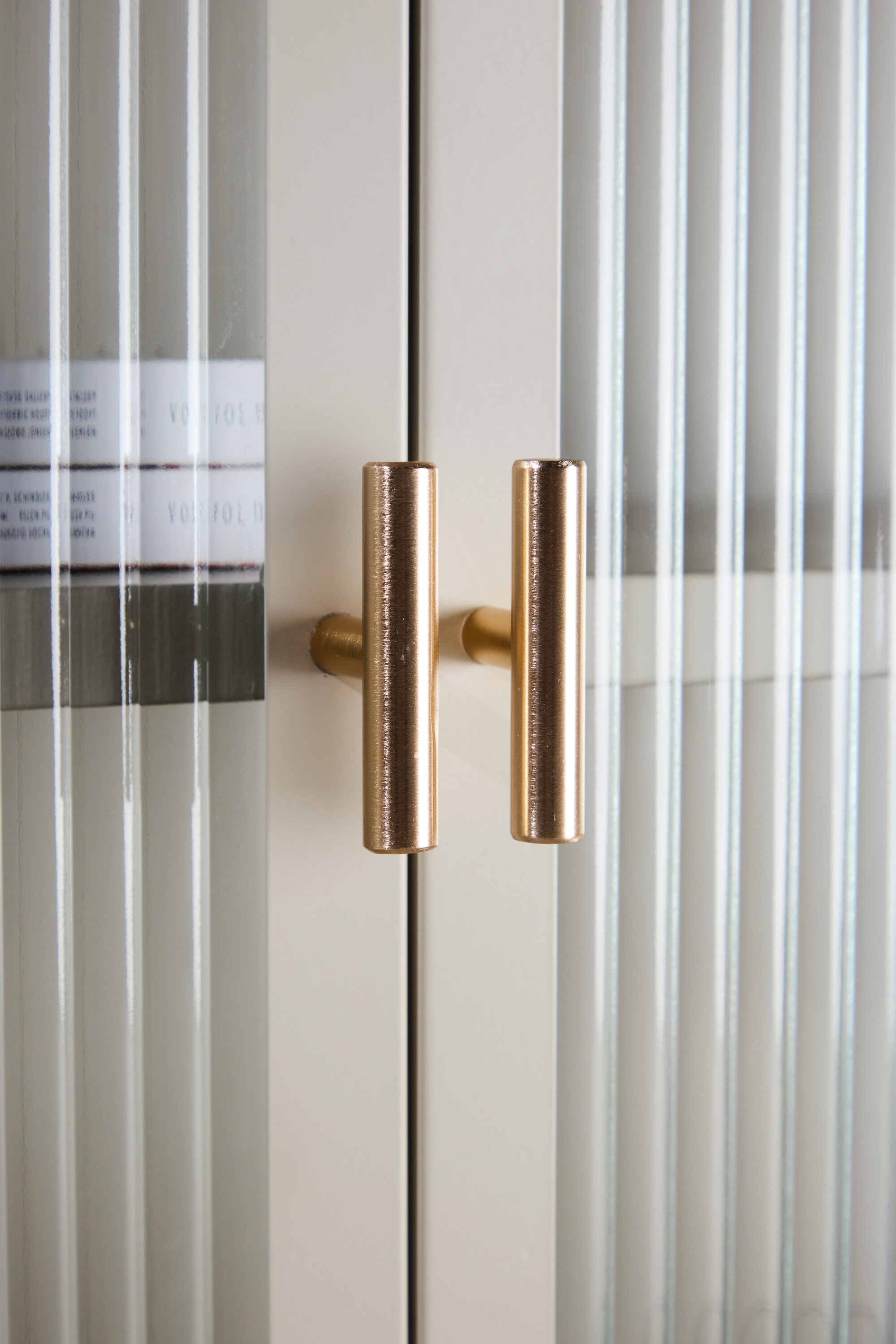 deLOHN Garis Tárolószekrény