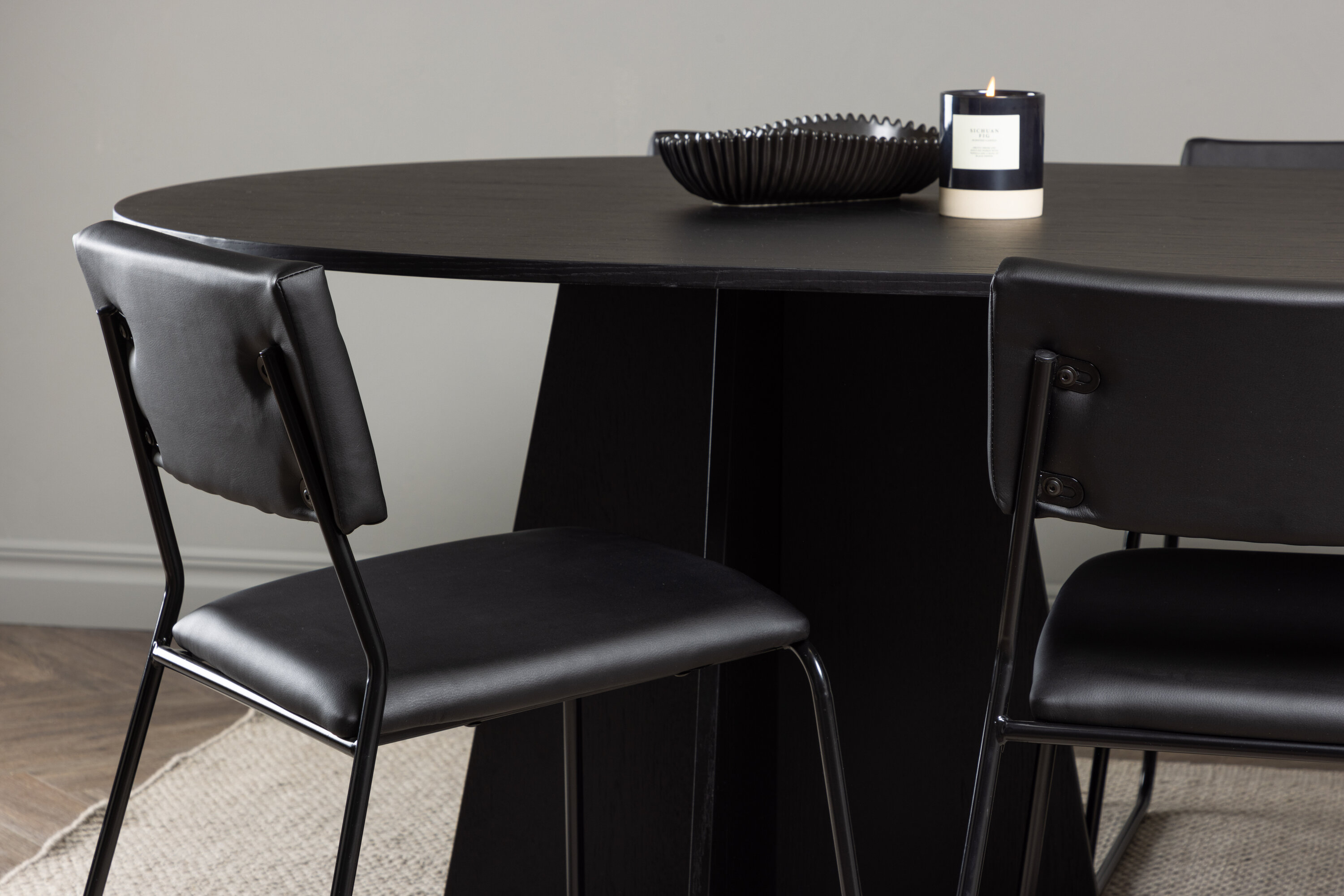 deLOHN Bootcut Oval, Kenth Téglalap alakú étkezőgarnitúra