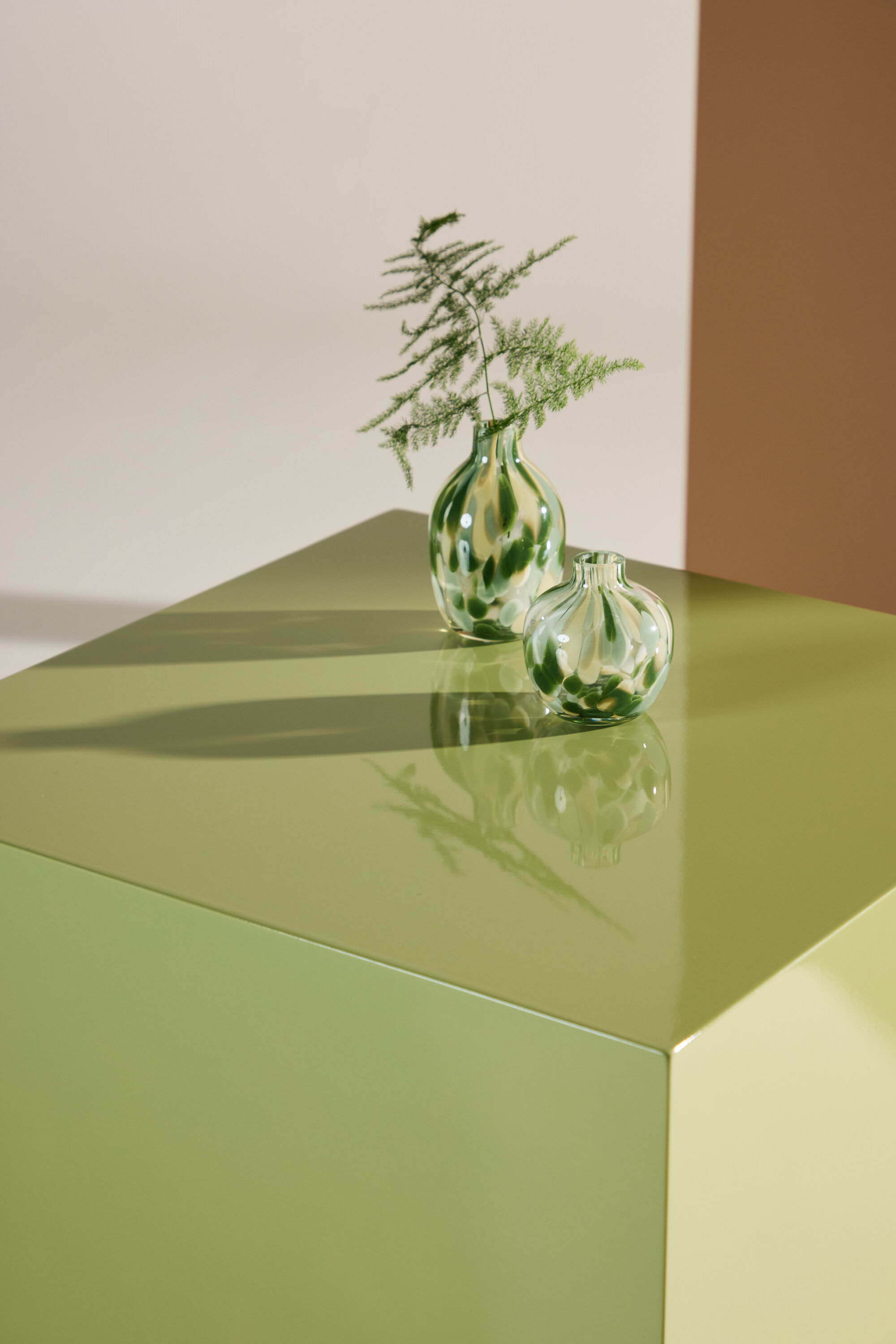 deLOHN York Dohányzóasztal