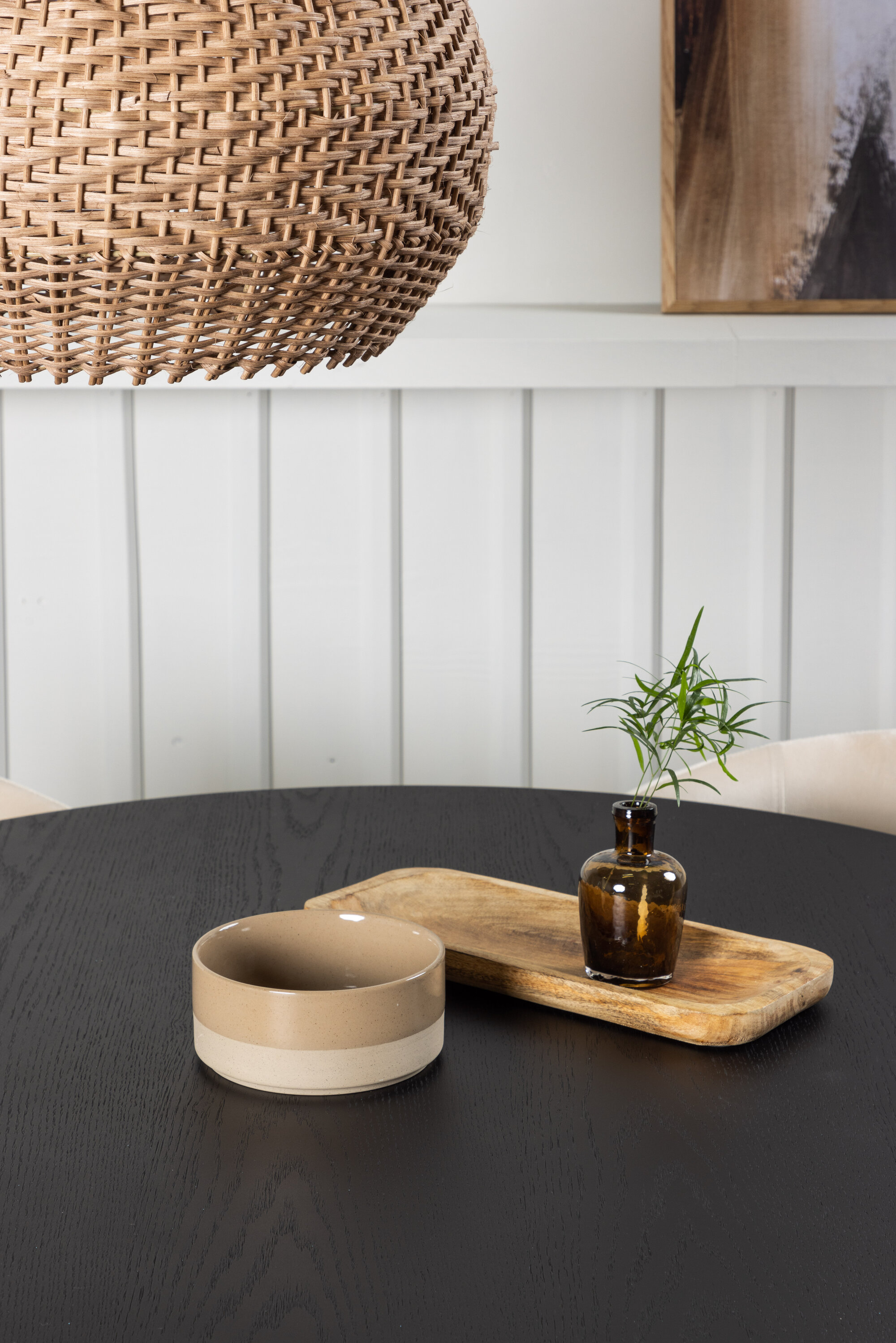 deLOHN Bootcut Round, Berit Kör alakú étkezőgarnitúra