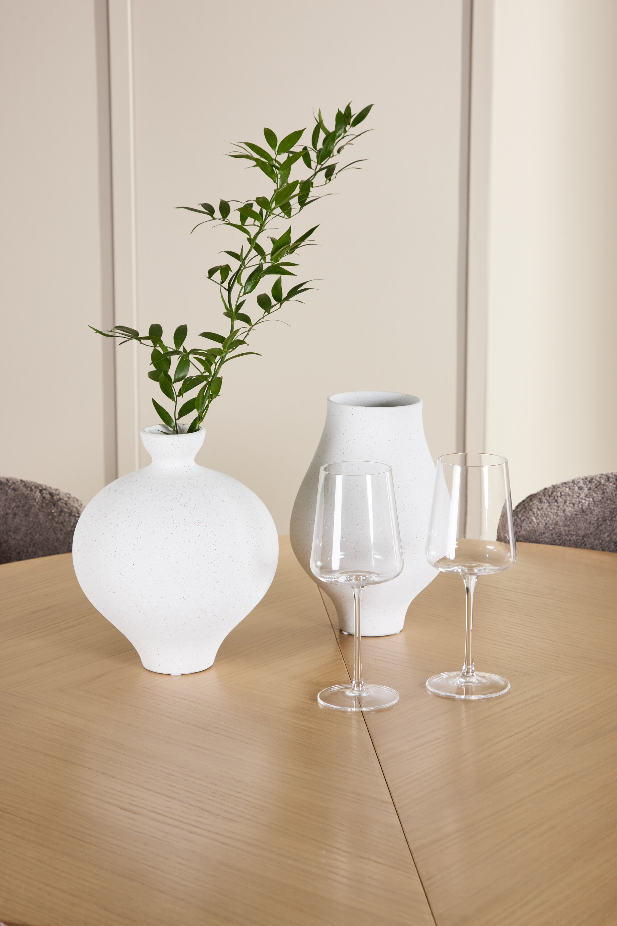 deLOHN Strada, Astoria Ovális étkezőgarnitúra deLOHN Strada, Astoria Ovális étkezőgarnitúra