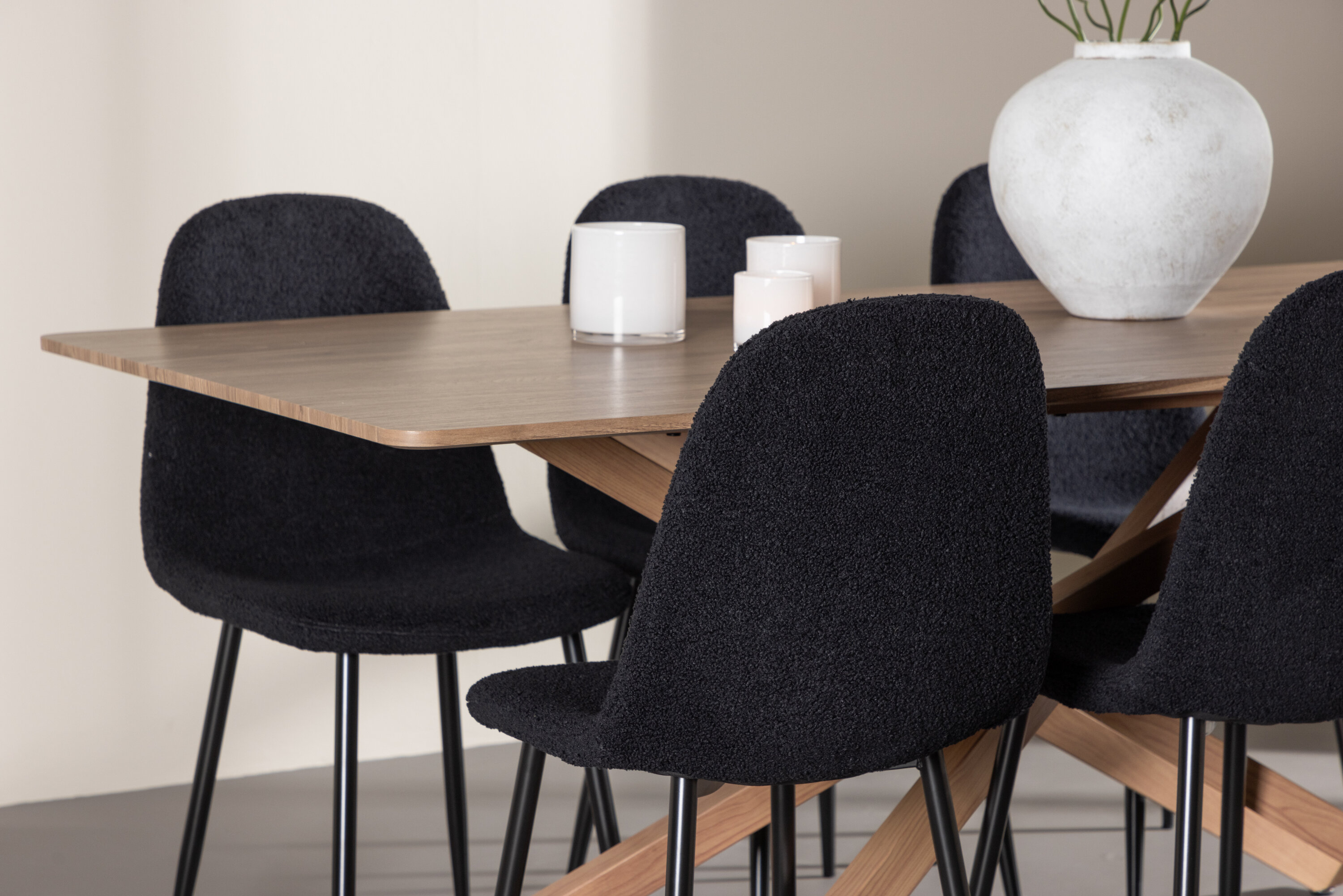 deLOHN Piazza, Polar Téglalap alakú étkezőgarnitúra