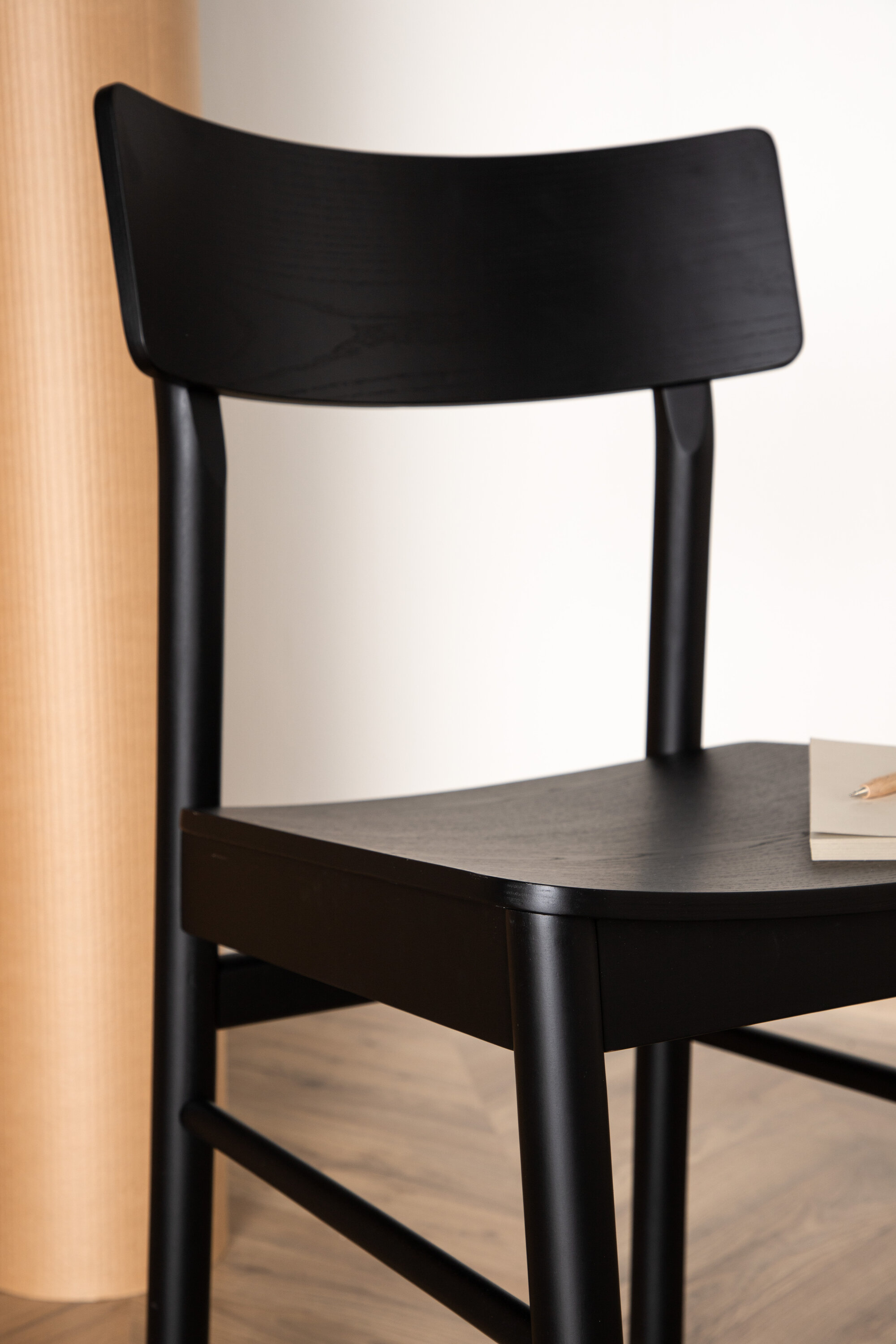 deLOHN Montros Étkezőszék deLOHN Montros Étkezőszék