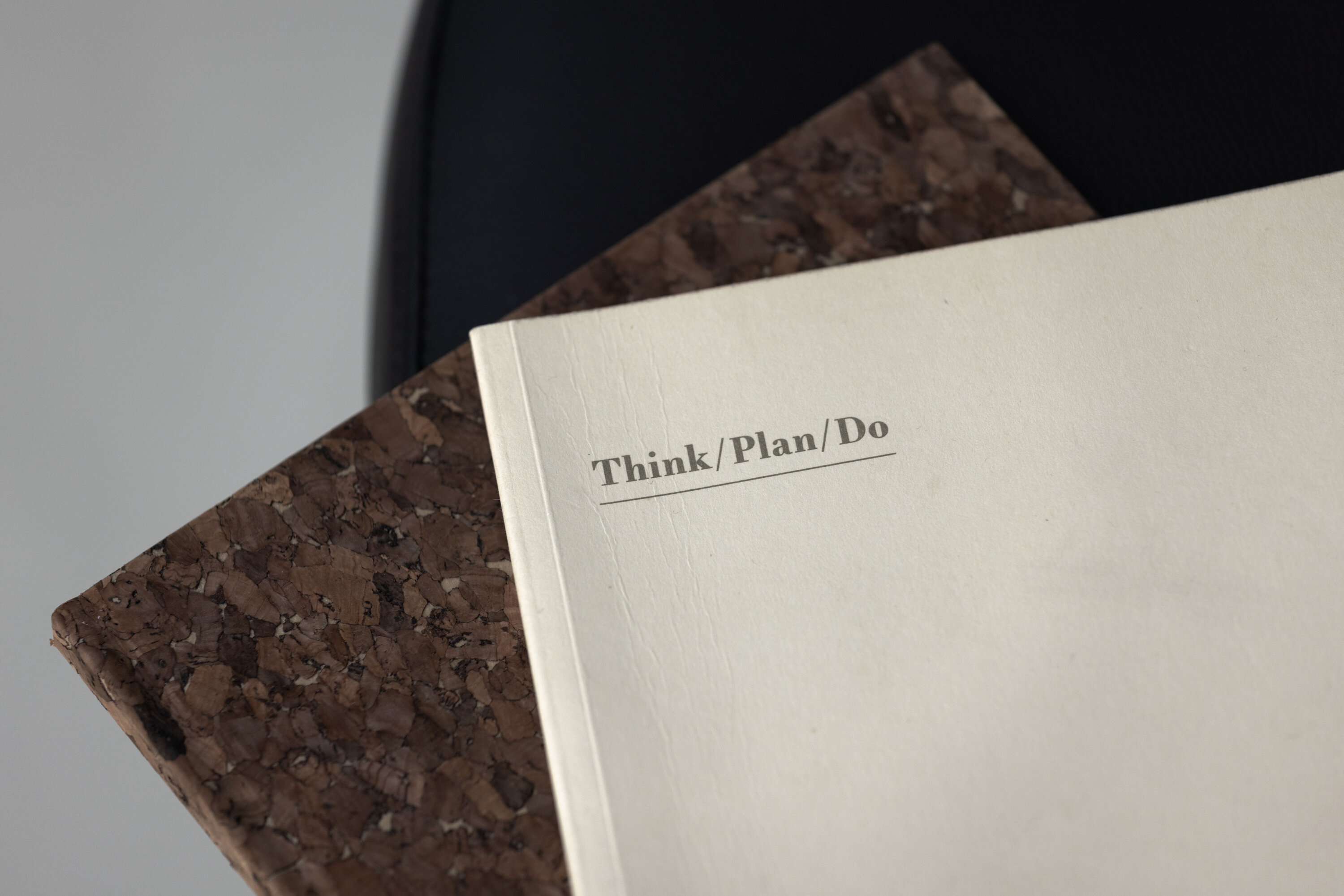 deLOHN Västerås x Josefin Lustig Étkezőszék