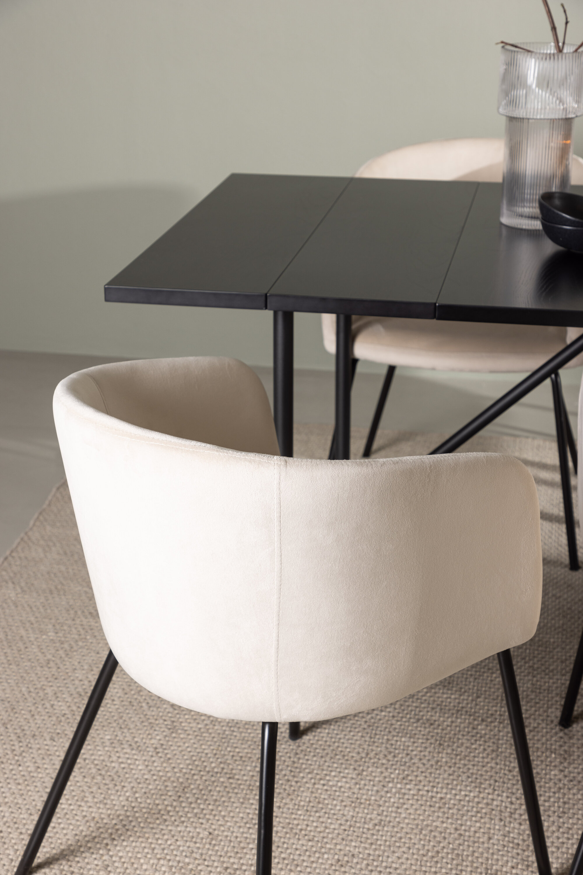 deLOHN Berit Téglalap alakú étkezőgarnitúra