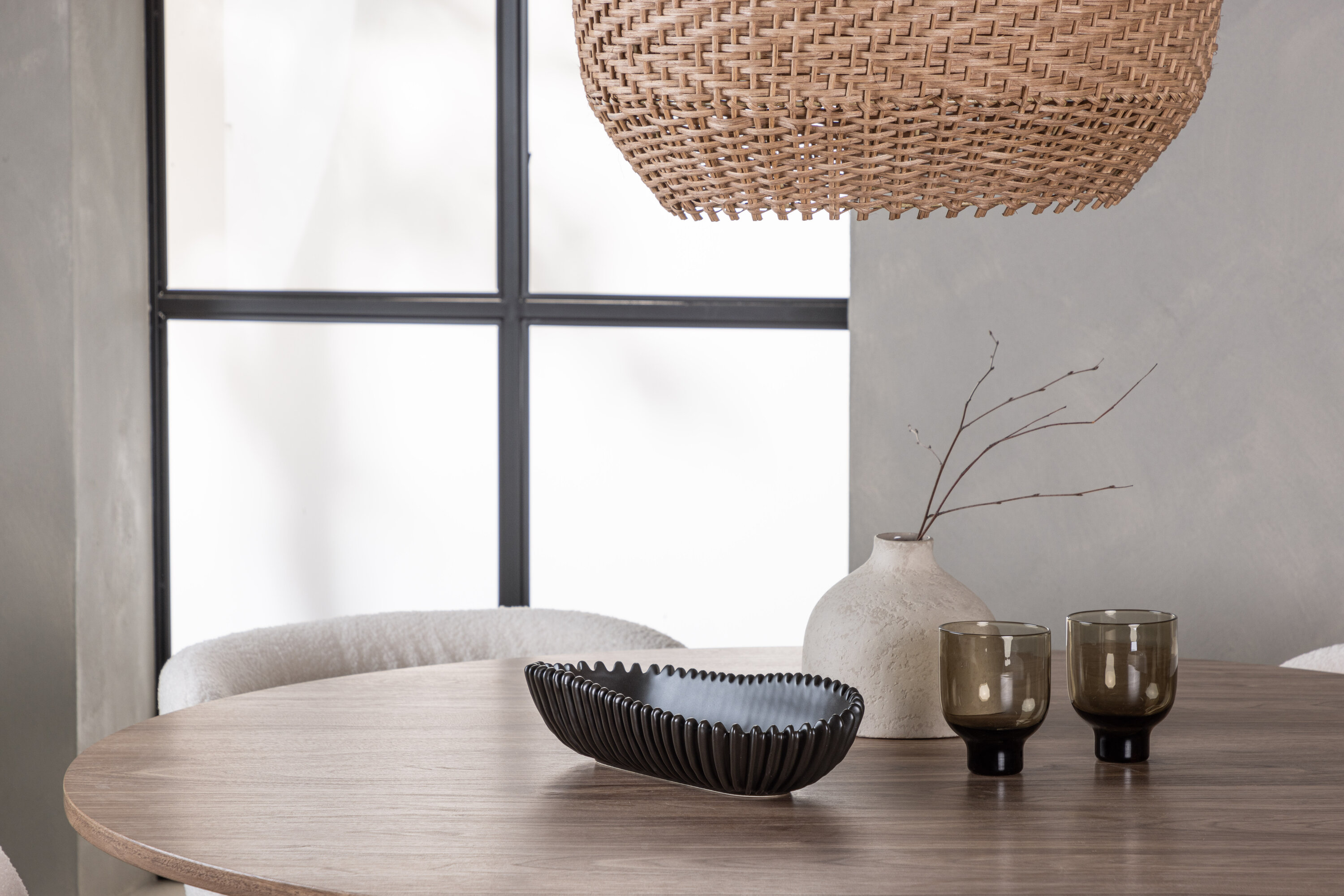 deLOHN Edina Kör alakú étkezőgarnitúra