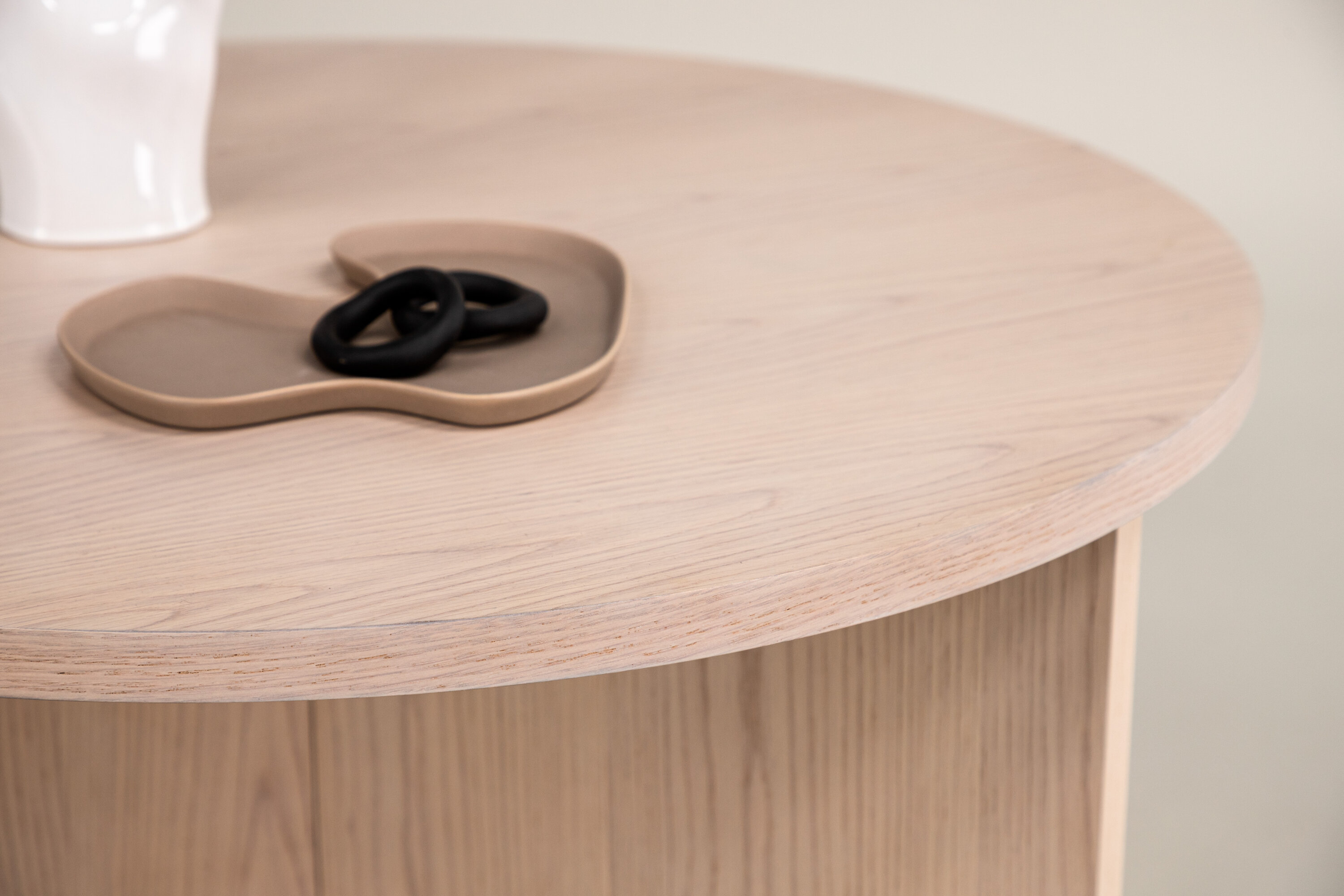 deLOHN Saltö Dohányzóasztal