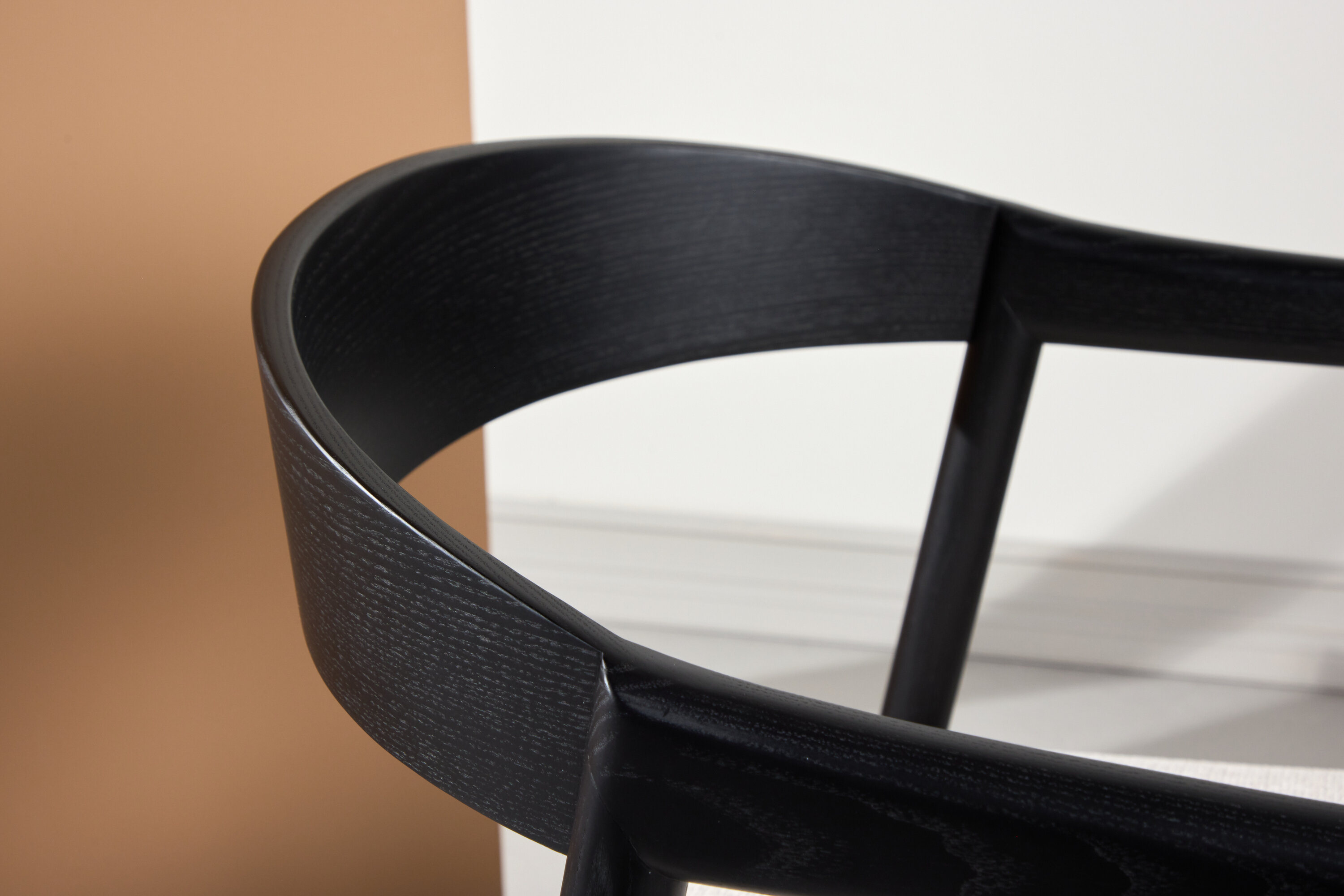 deLOHN Långön Étkezőszék