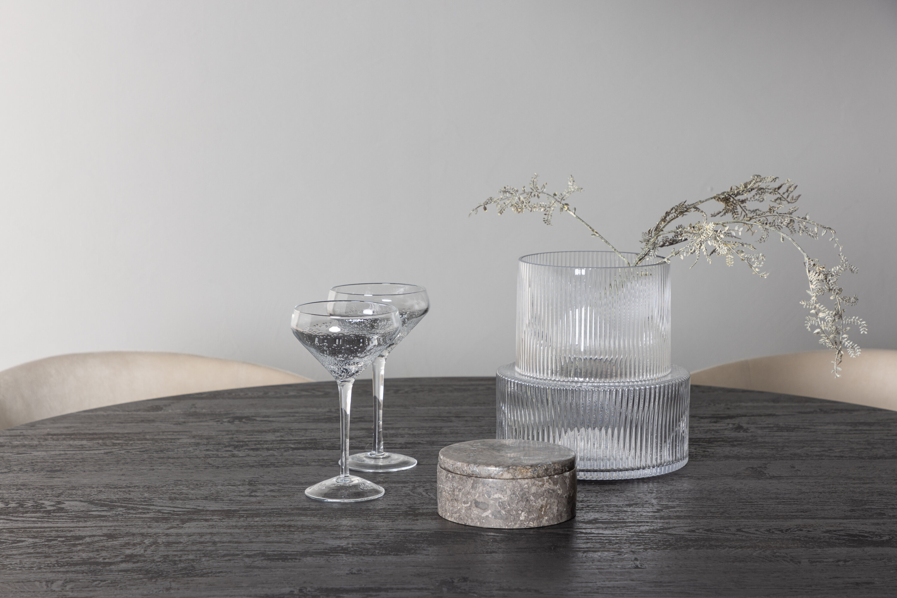 deLOHN Berit Kör alakú étkezőgarnitúra