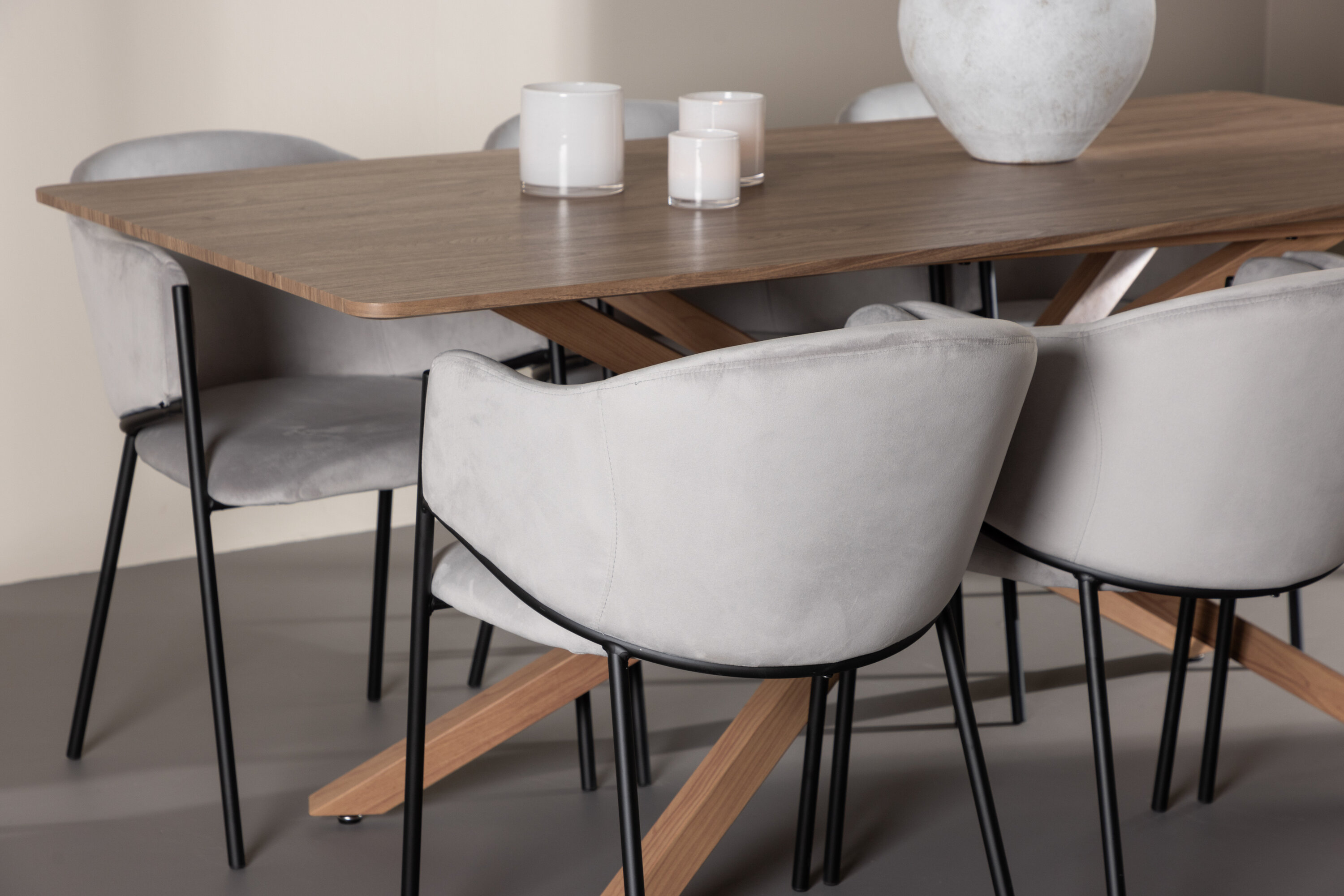 deLOHN Piazza, Evelina Téglalap alakú étkezőgarnitúra