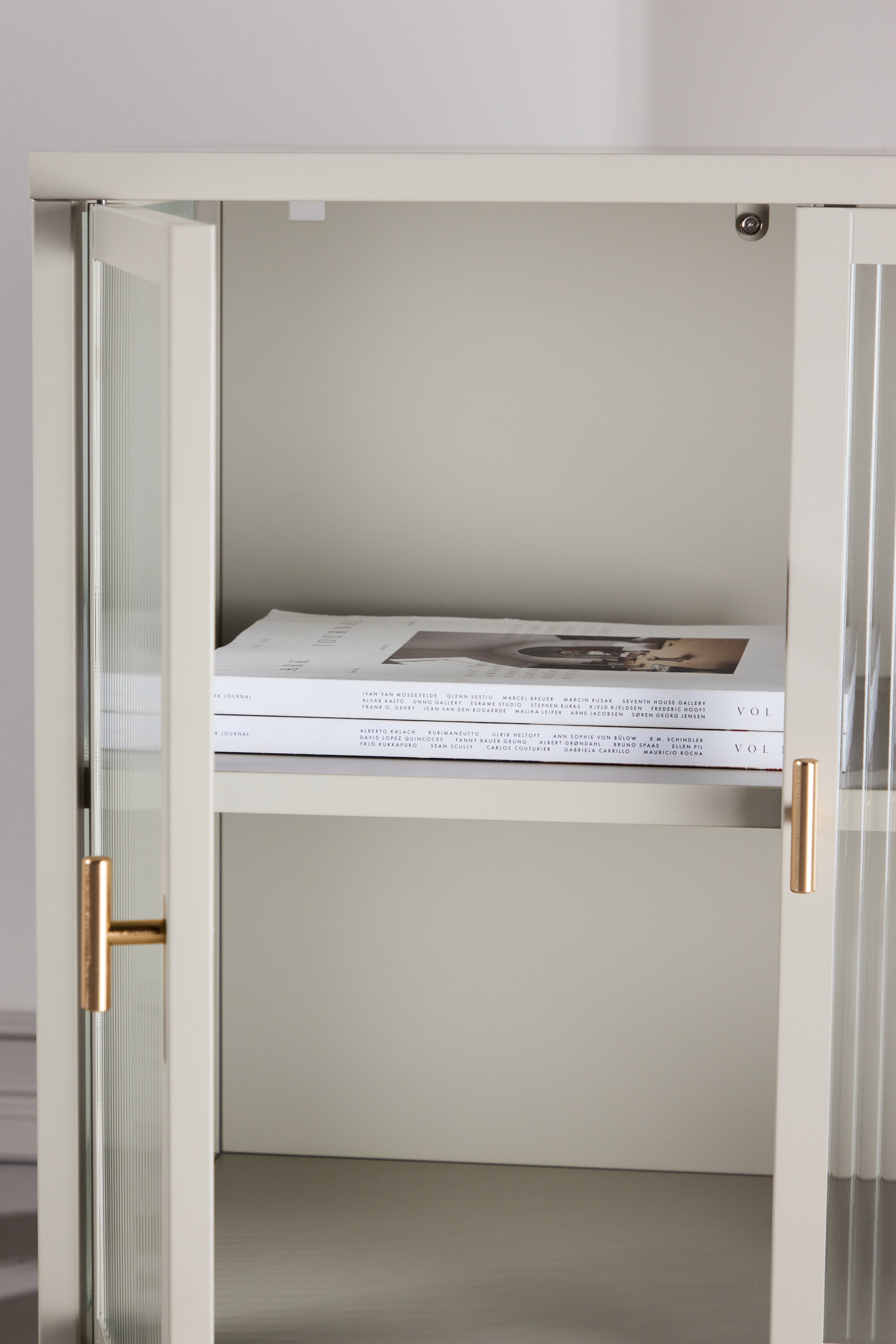 deLOHN Garis Tárolószekrény