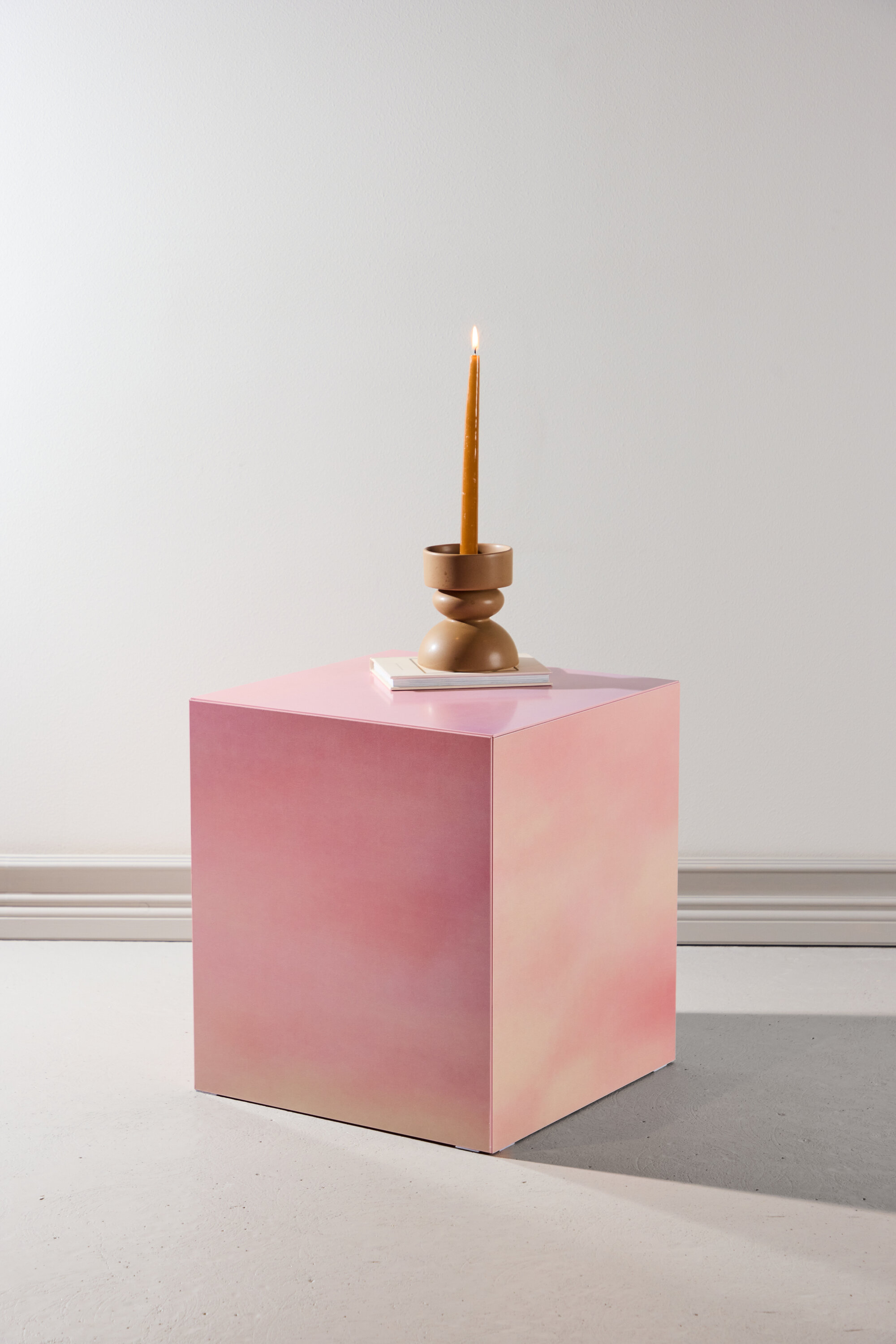 deLOHN York Dohányzóasztal