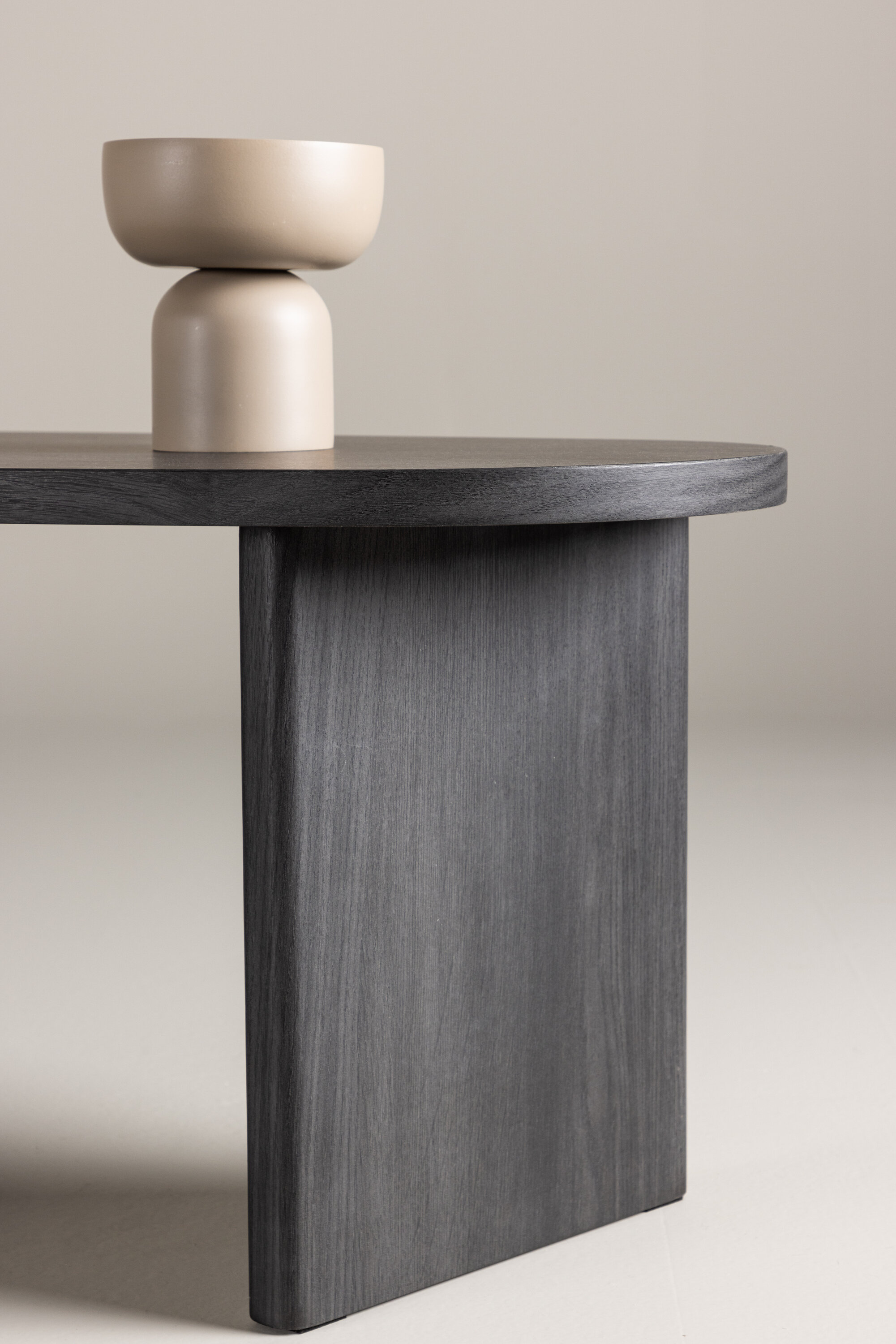 deLOHN Grönvik Kisasztal