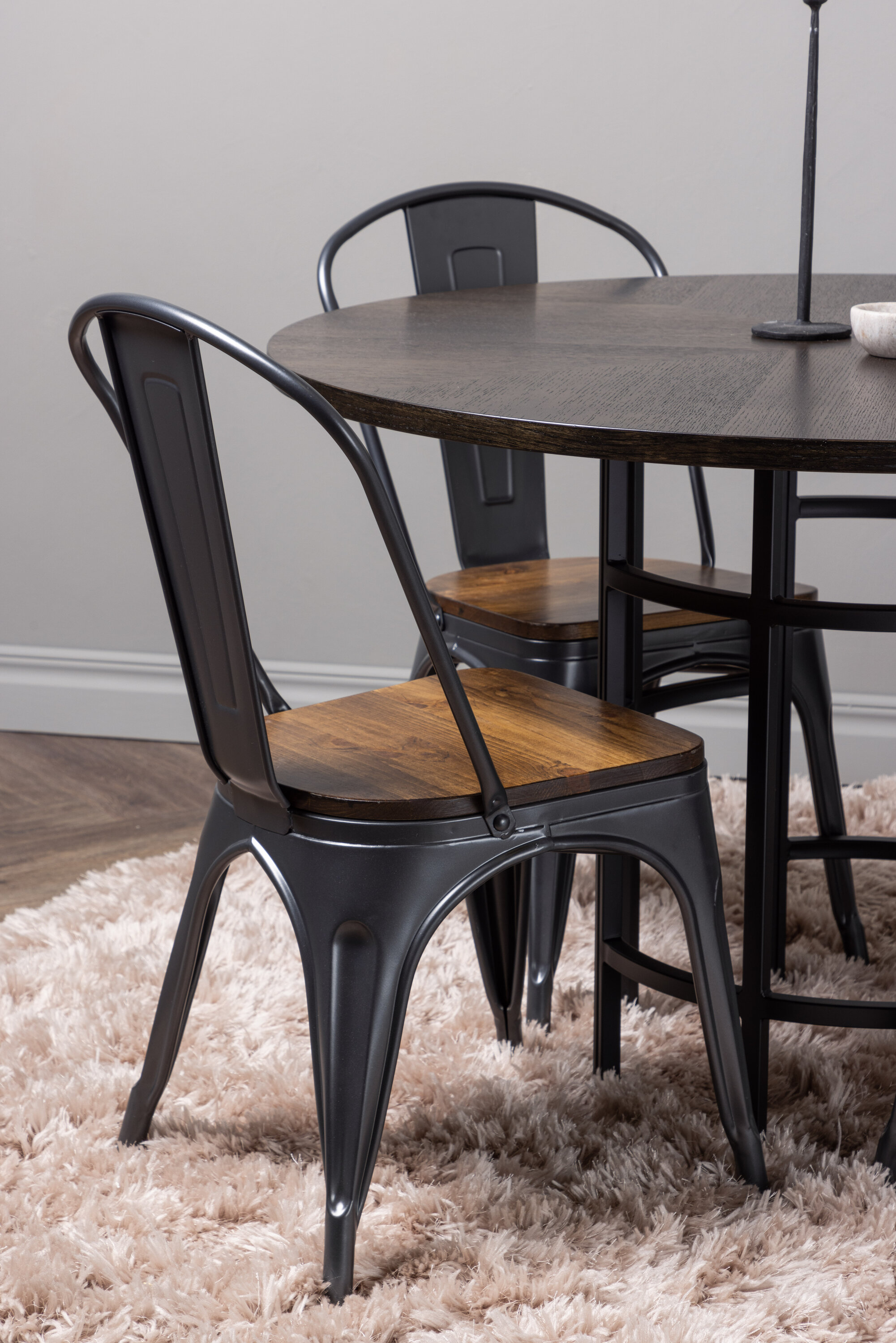deLOHN Copenhagen, Tempe Kör alakú étkezőgarnitúra deLOHN Copenhagen, Tempe Kör alakú étkezőgarnitúra