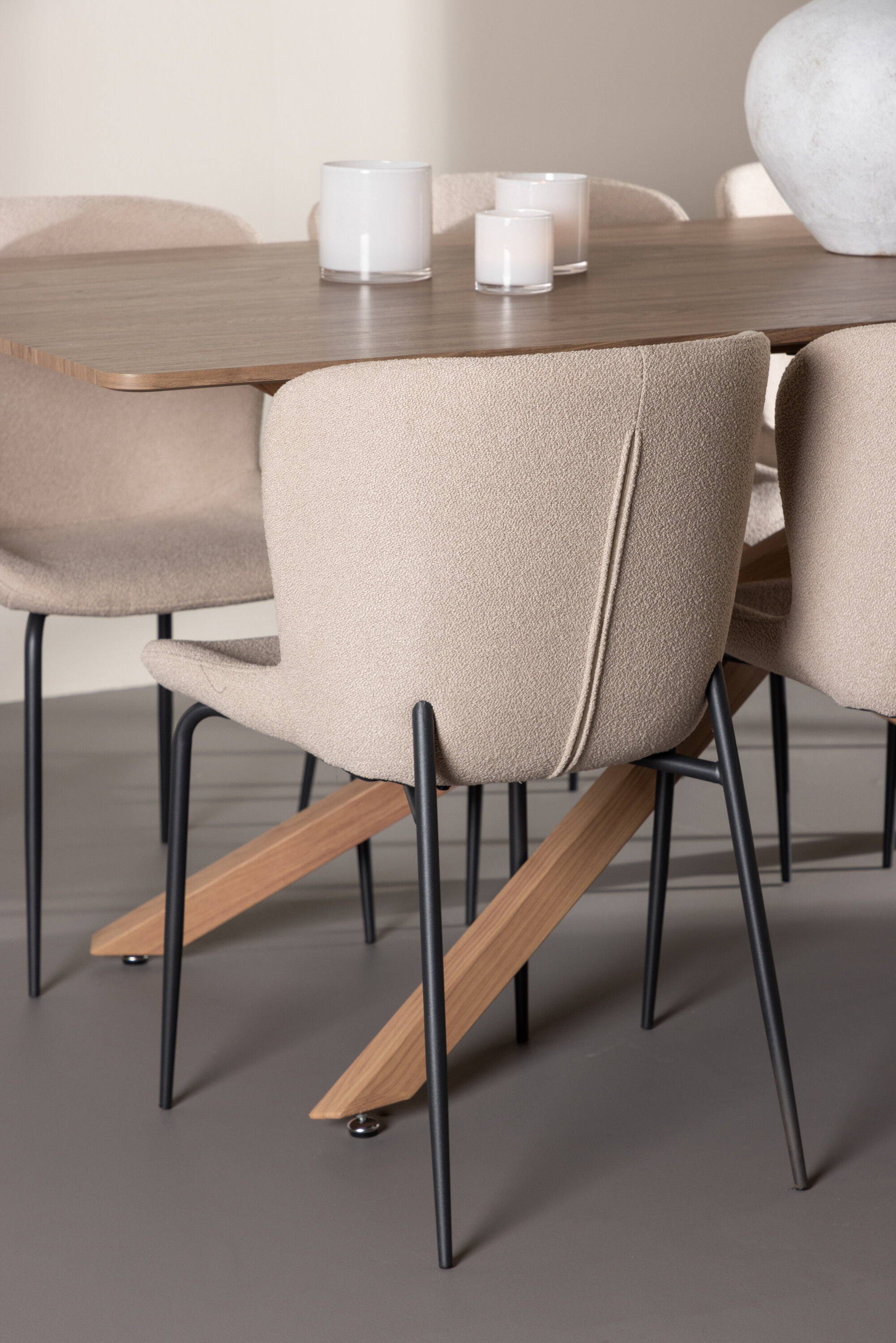 deLOHN Piazza, Modesto Téglalap alakú étkezőgarnitúra