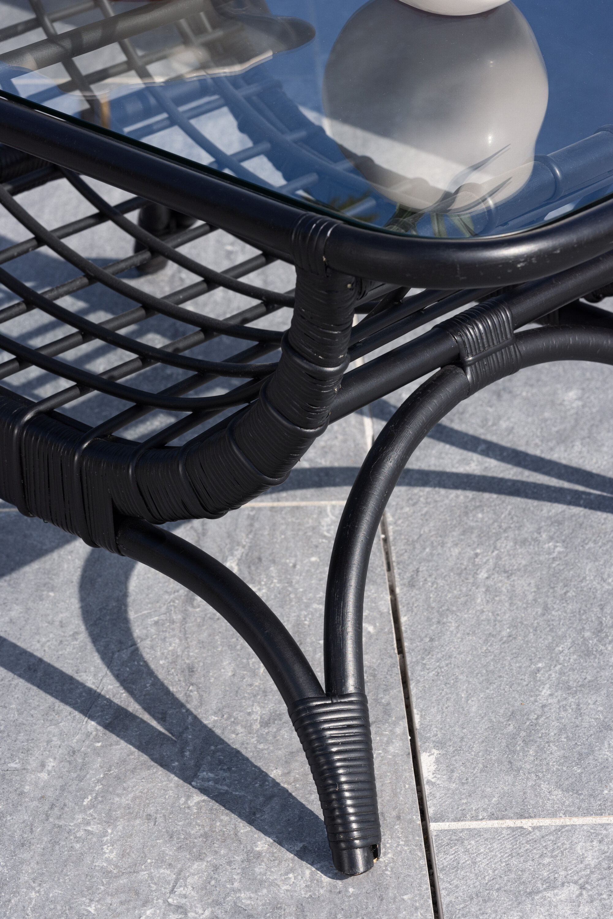 deLOHN Moana Dohányzóasztal