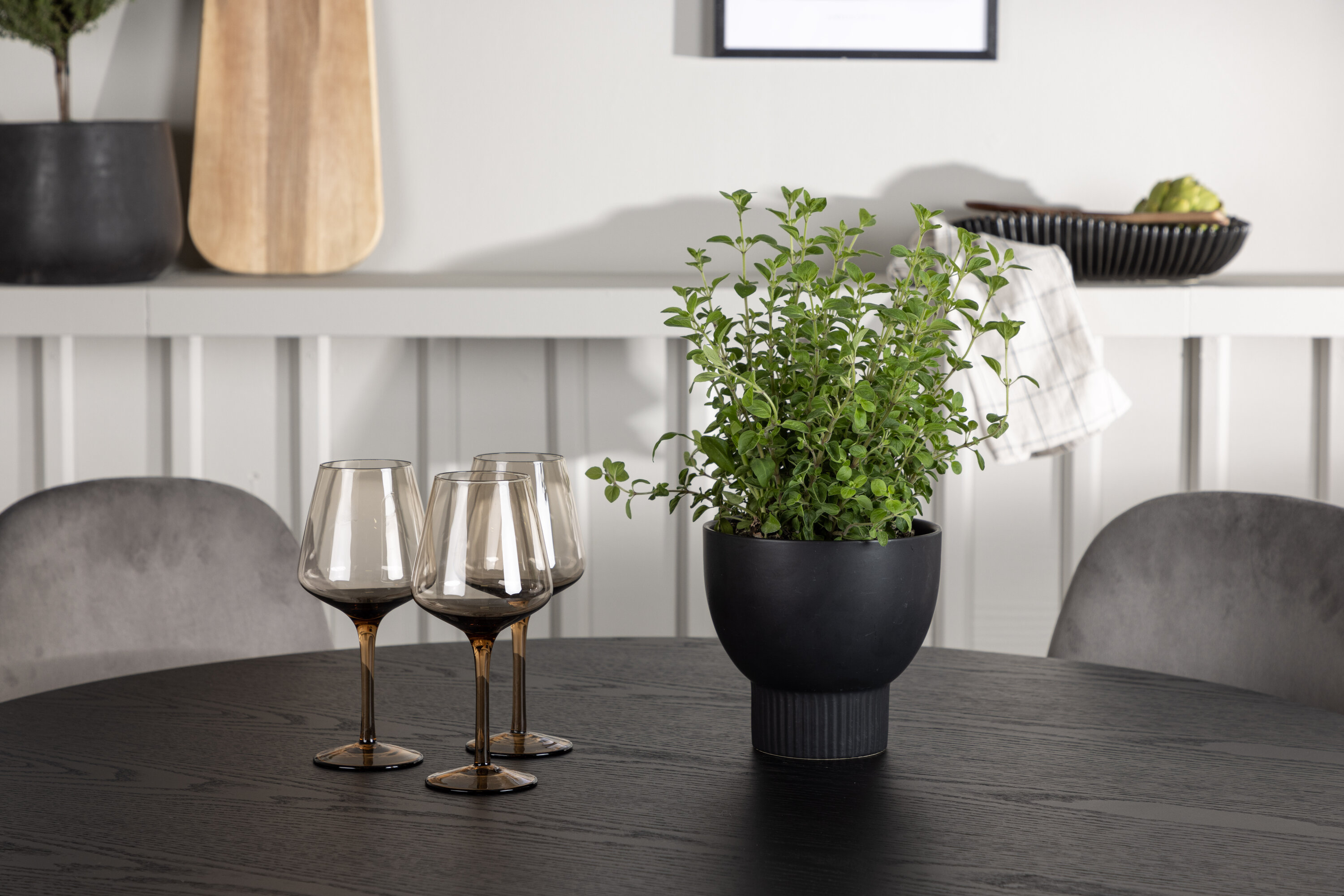 deLOHN Eva Kör alakú étkezőgarnitúra