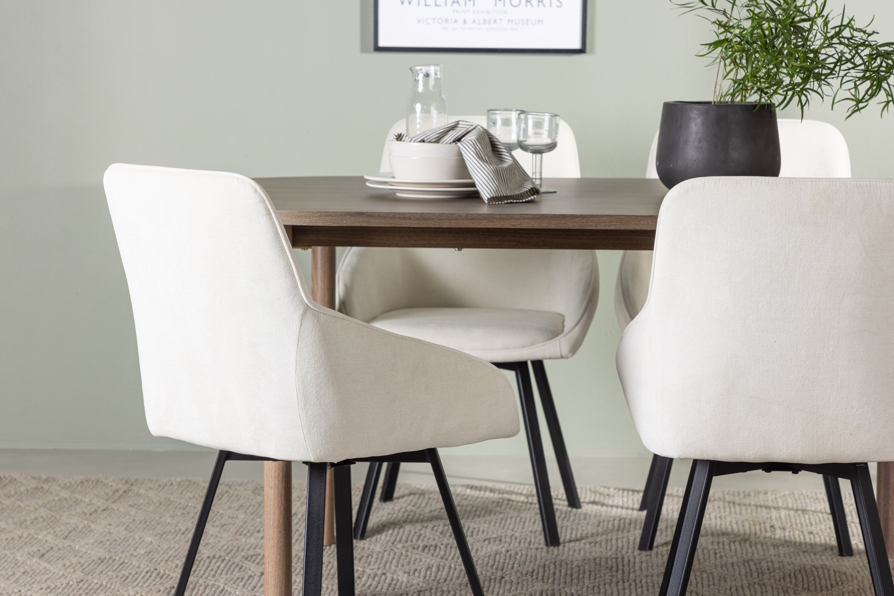 deLOHN Rosie Ovális étkezőgarnitúra deLOHN Rosie Ovális étkezőgarnitúra