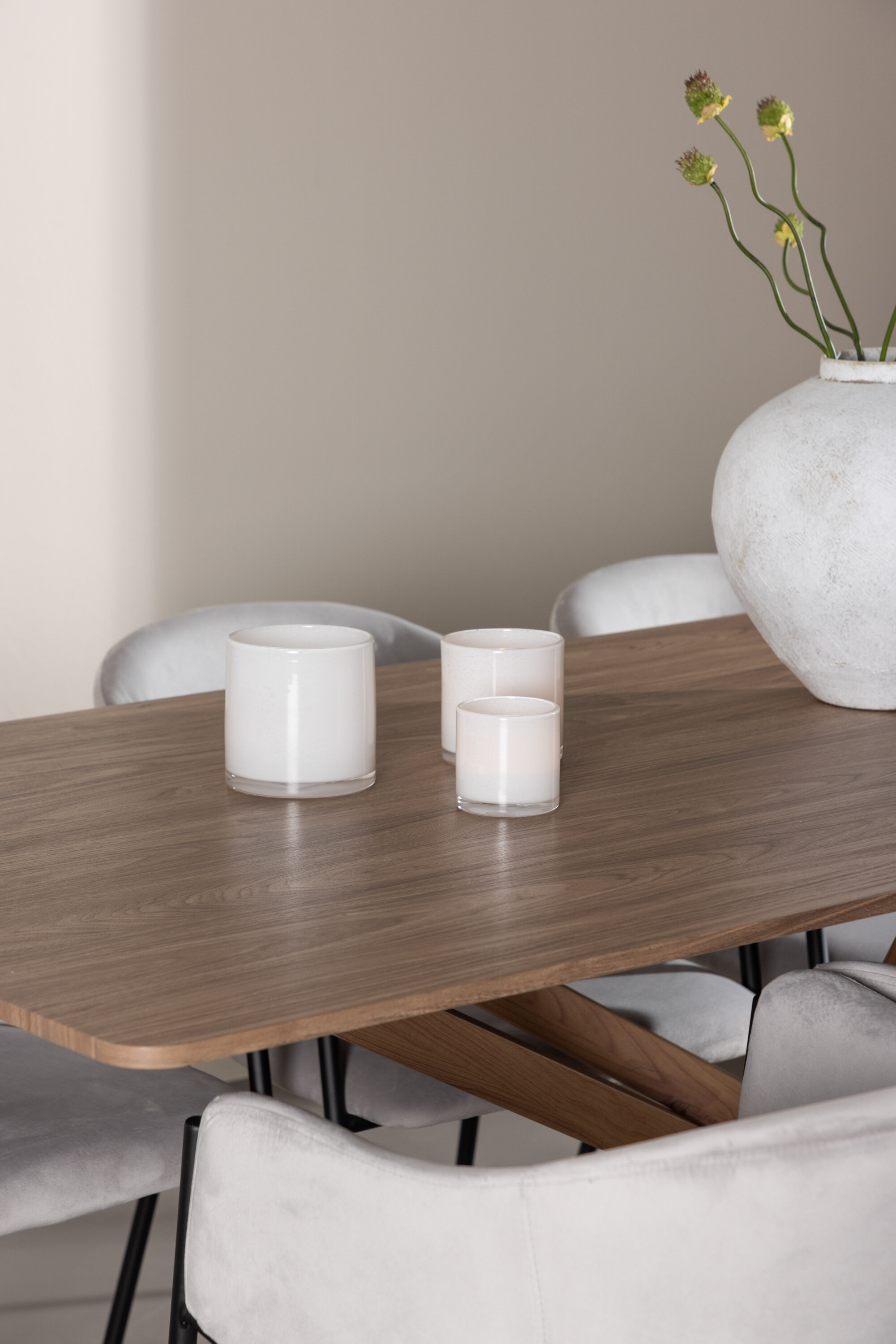 deLOHN Piazza, Evelina Téglalap alakú étkezőgarnitúra