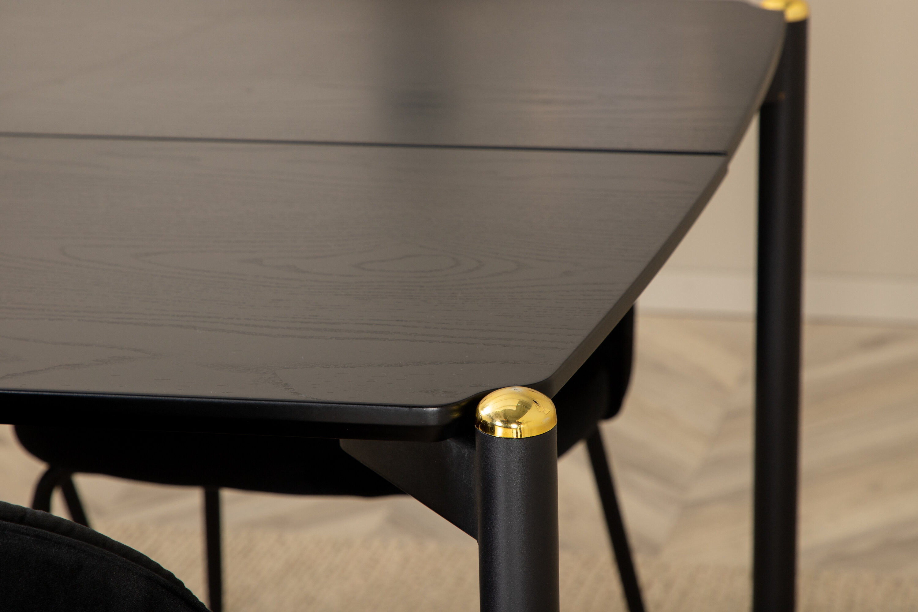 deLOHN Pelle, Wrinkles Téglalap alakú étkezőgarnitúra