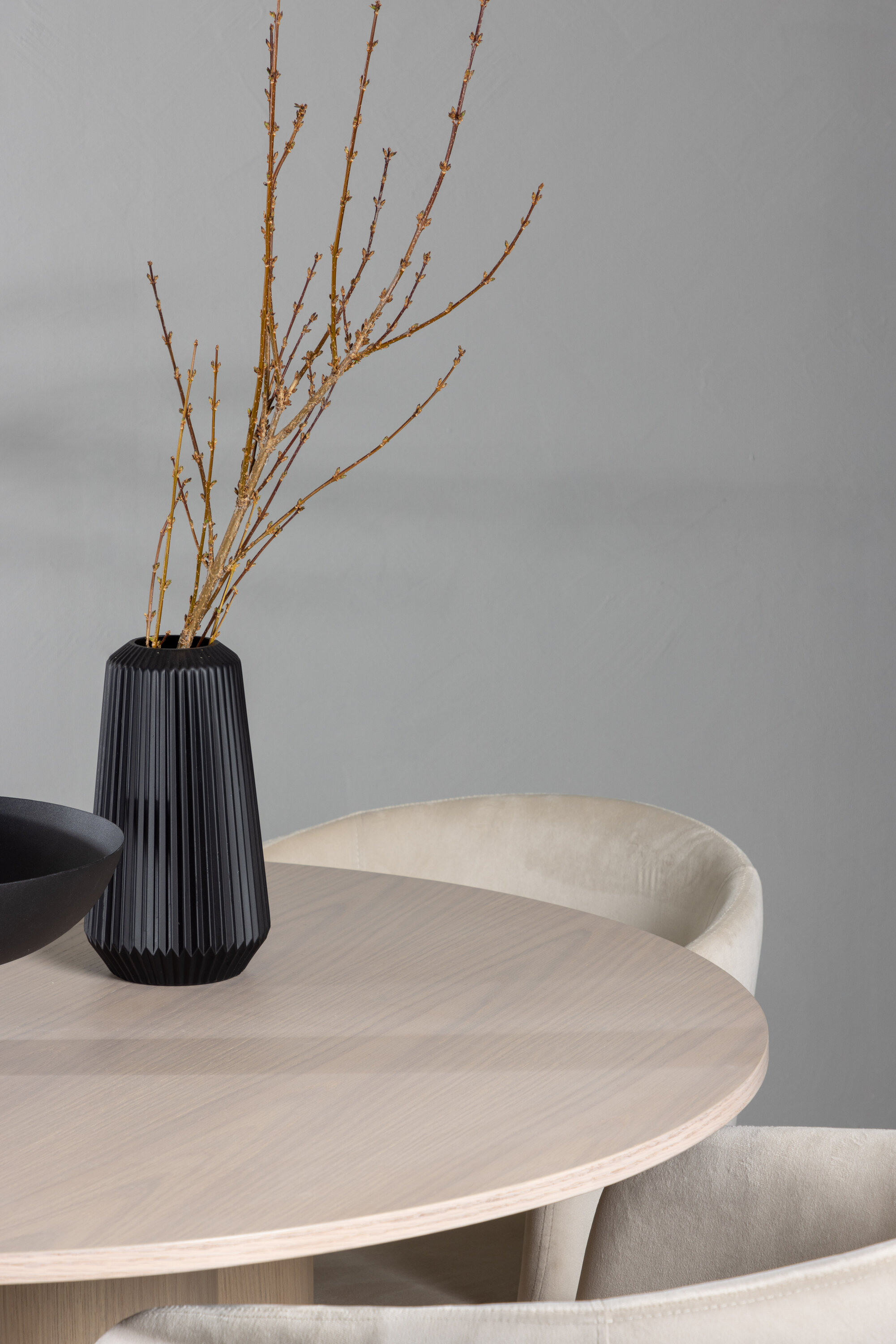 deLOHN Olivia, Berit Kör alakú étkezőgarnitúra