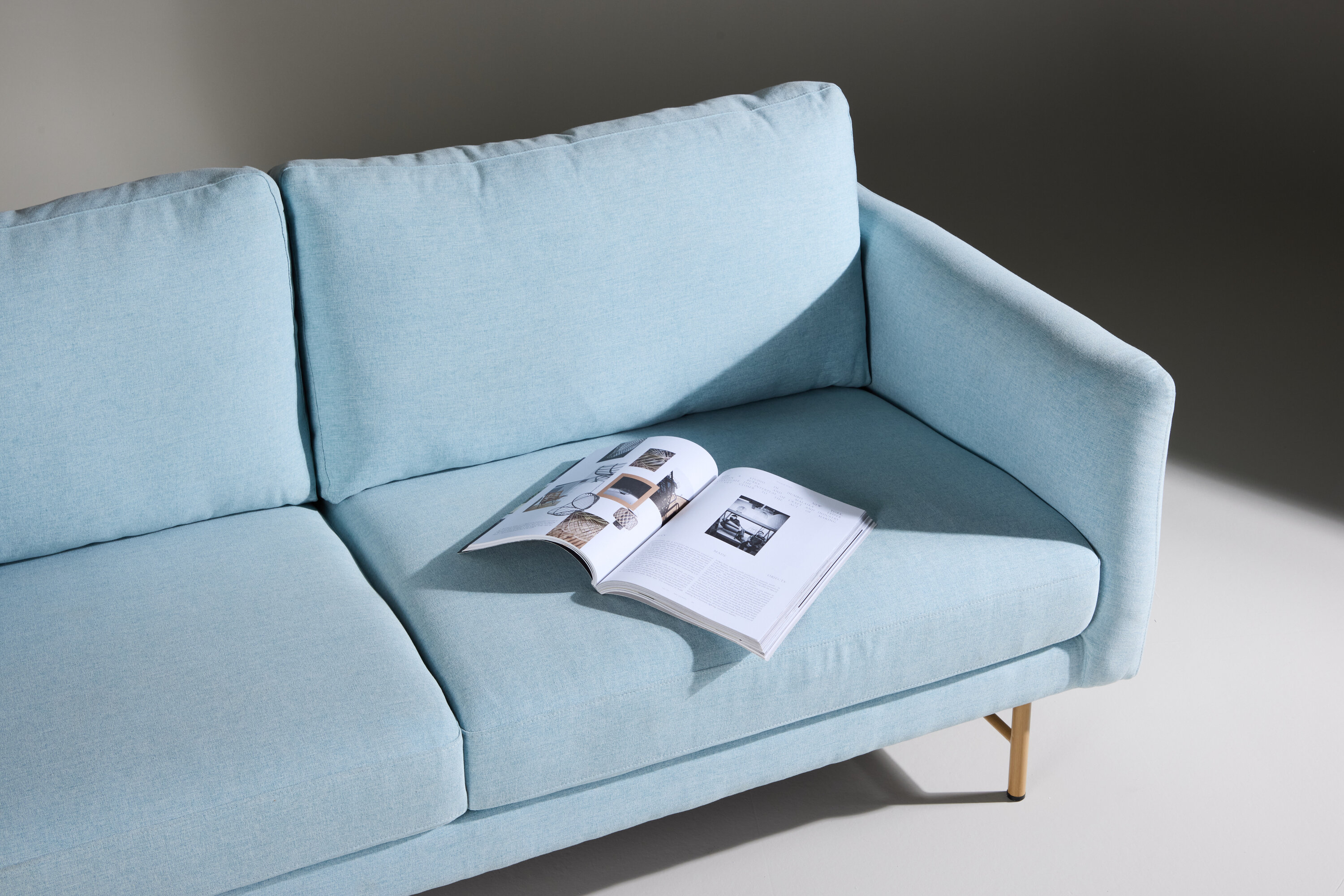 deLOHN Sky Háromszemélyes kanapé