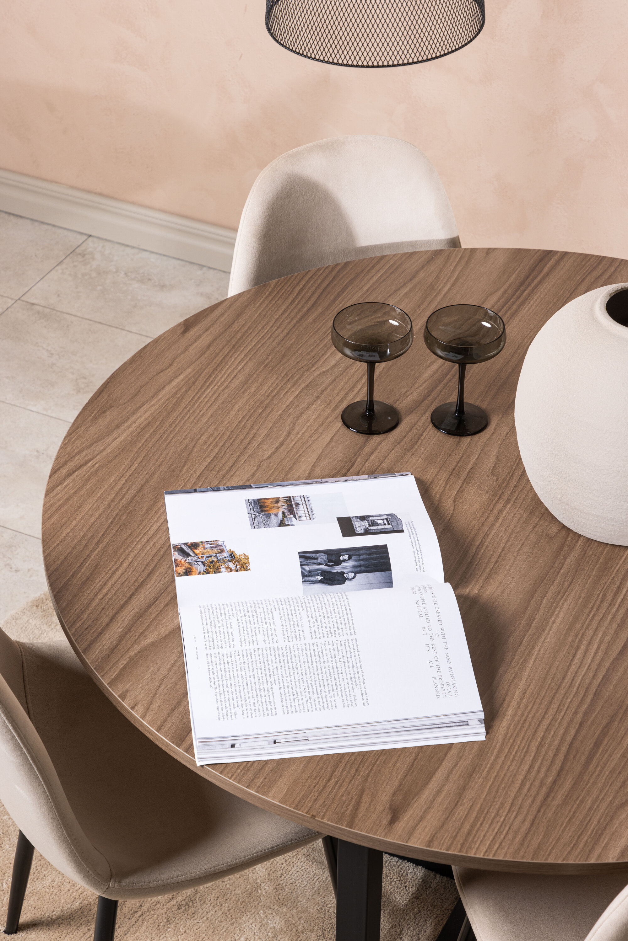 deLOHN Durango, Polar Kör alakú étkezőgarnitúra