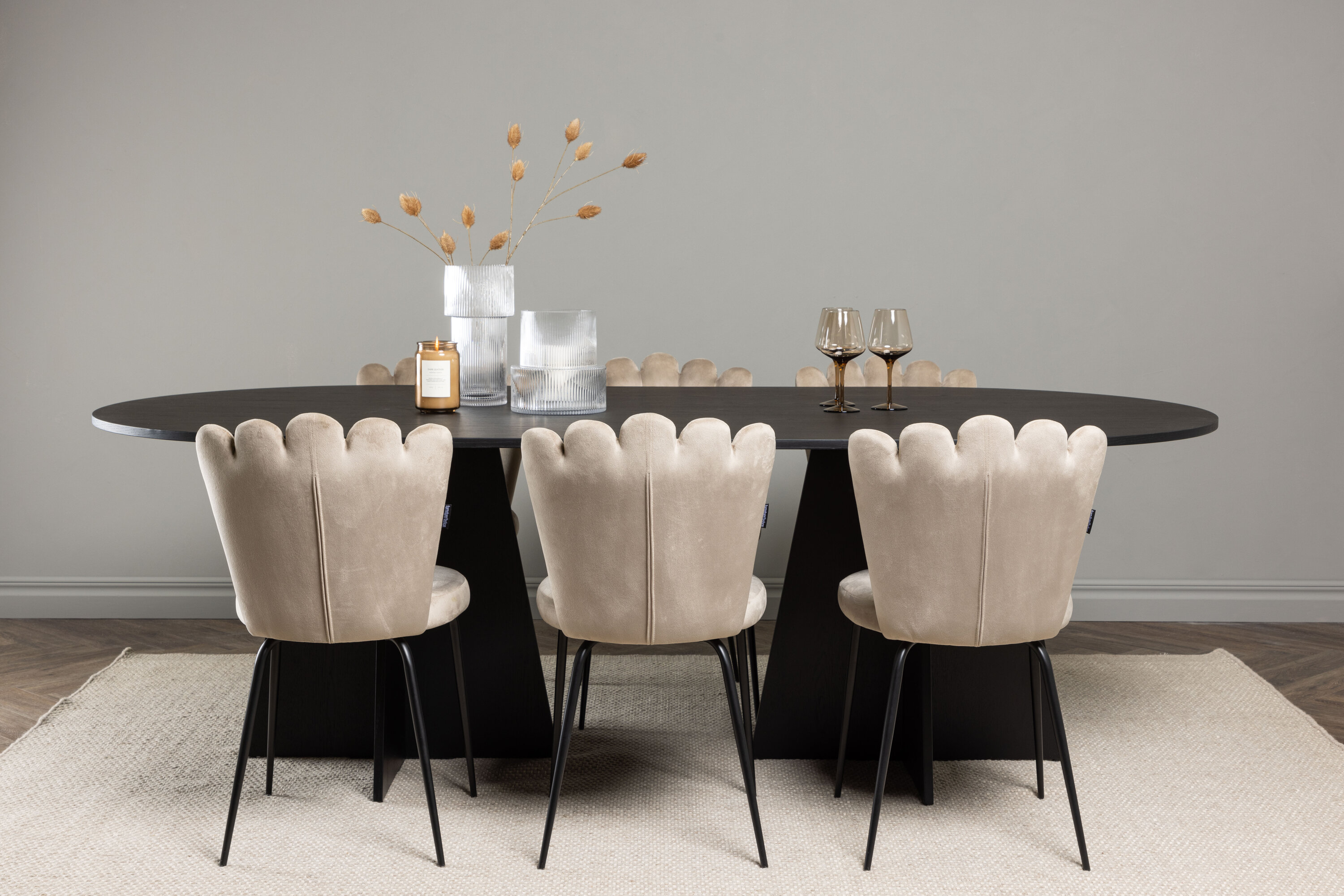 deLOHN Bootcut Oval, Limhamn Ovális étkezőgarnitúra