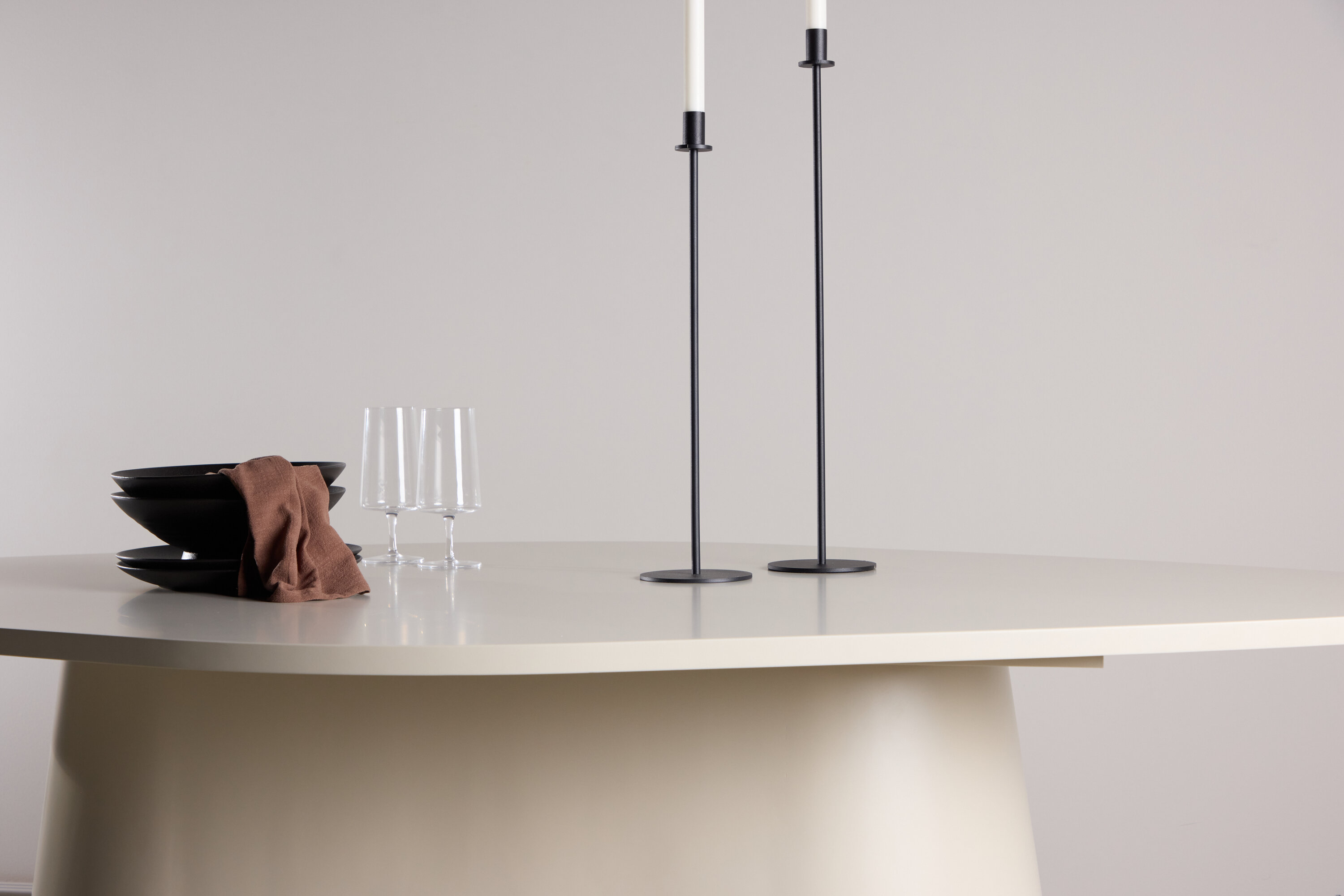 deLOHN Diamond Ovális étkezőasztal