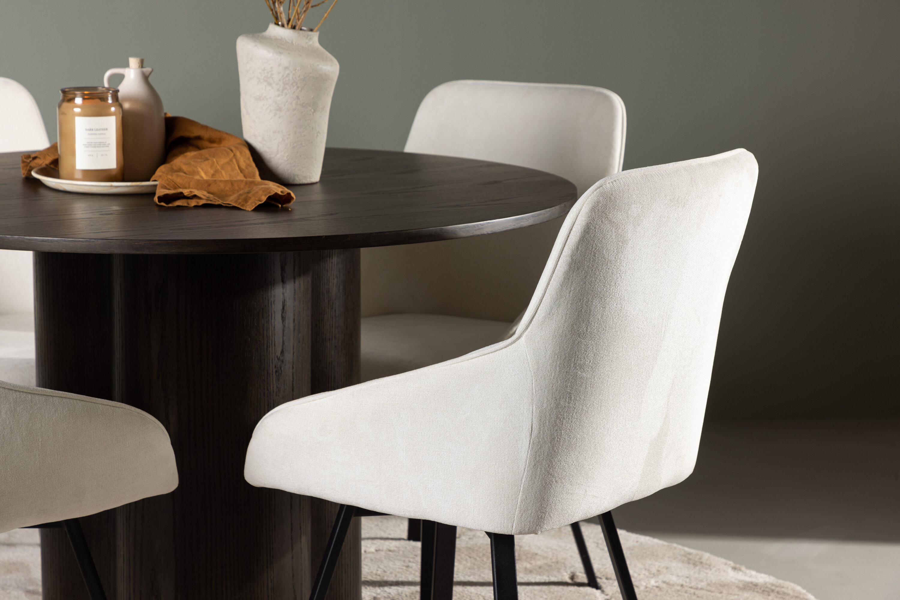 deLOHN Rosie Kör alakú étkezőgarnitúra