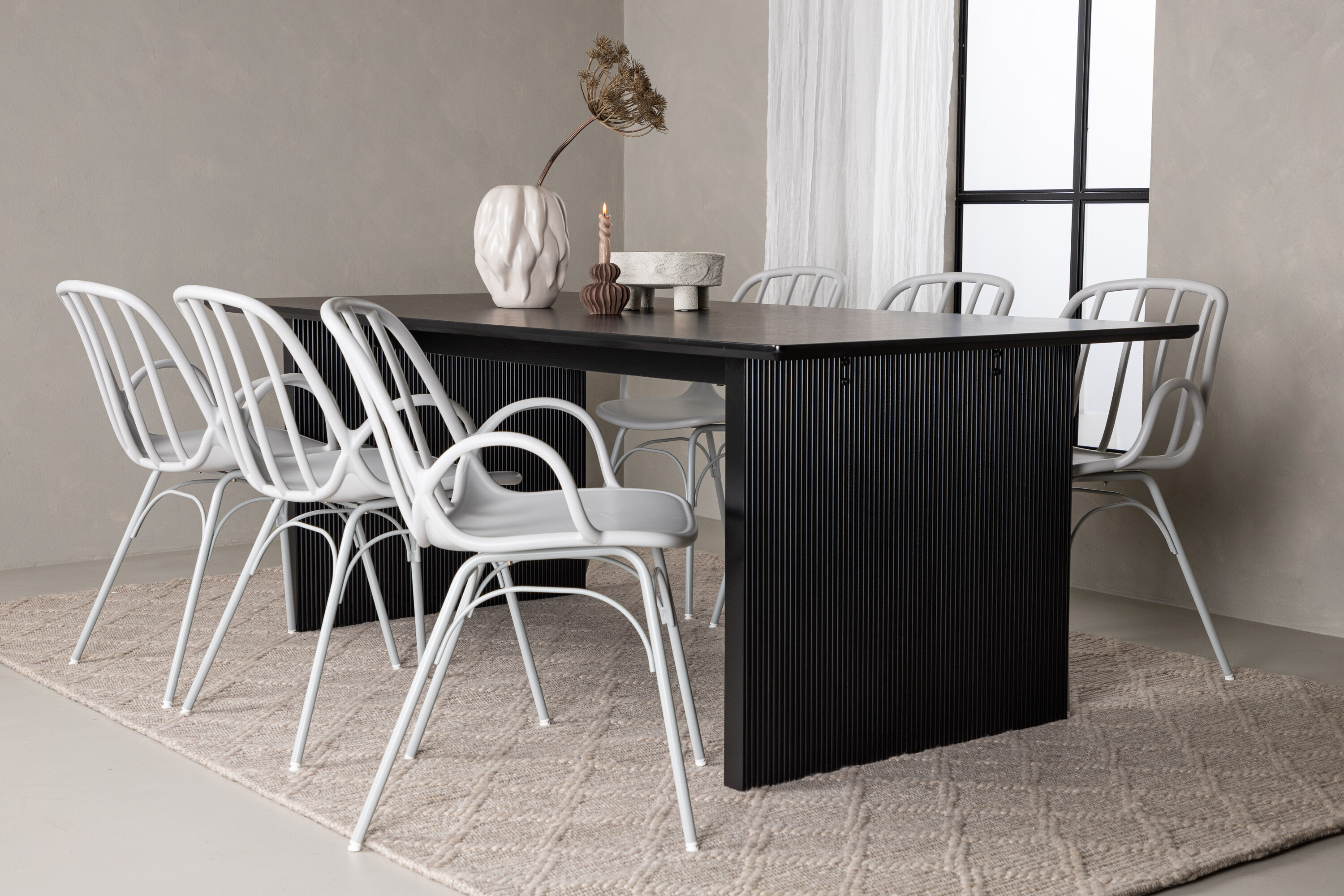 deLOHN Vail, Dyrön Téglalap alakú étkezőgarnitúra