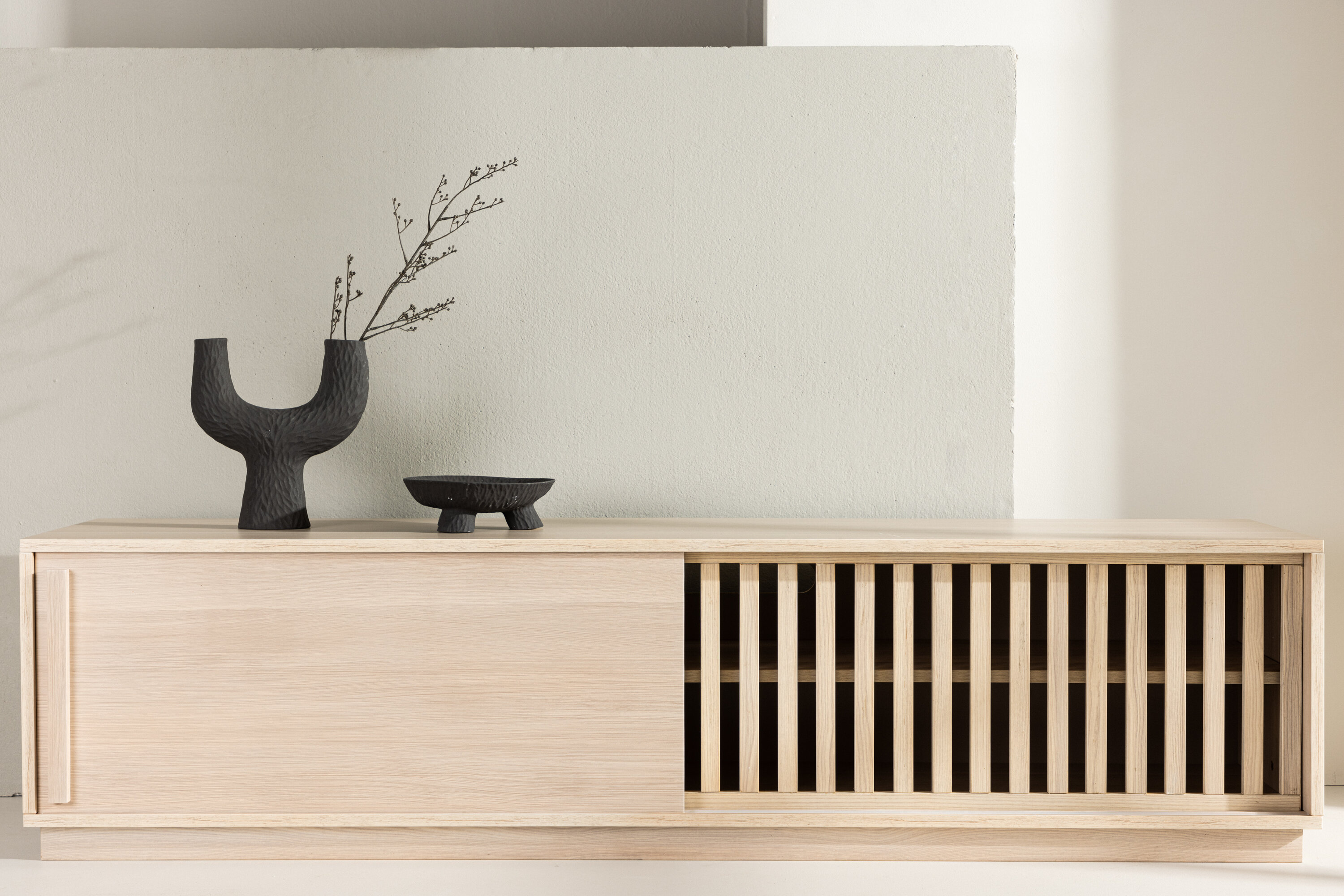 deLOHN Lugo TV-szekrény