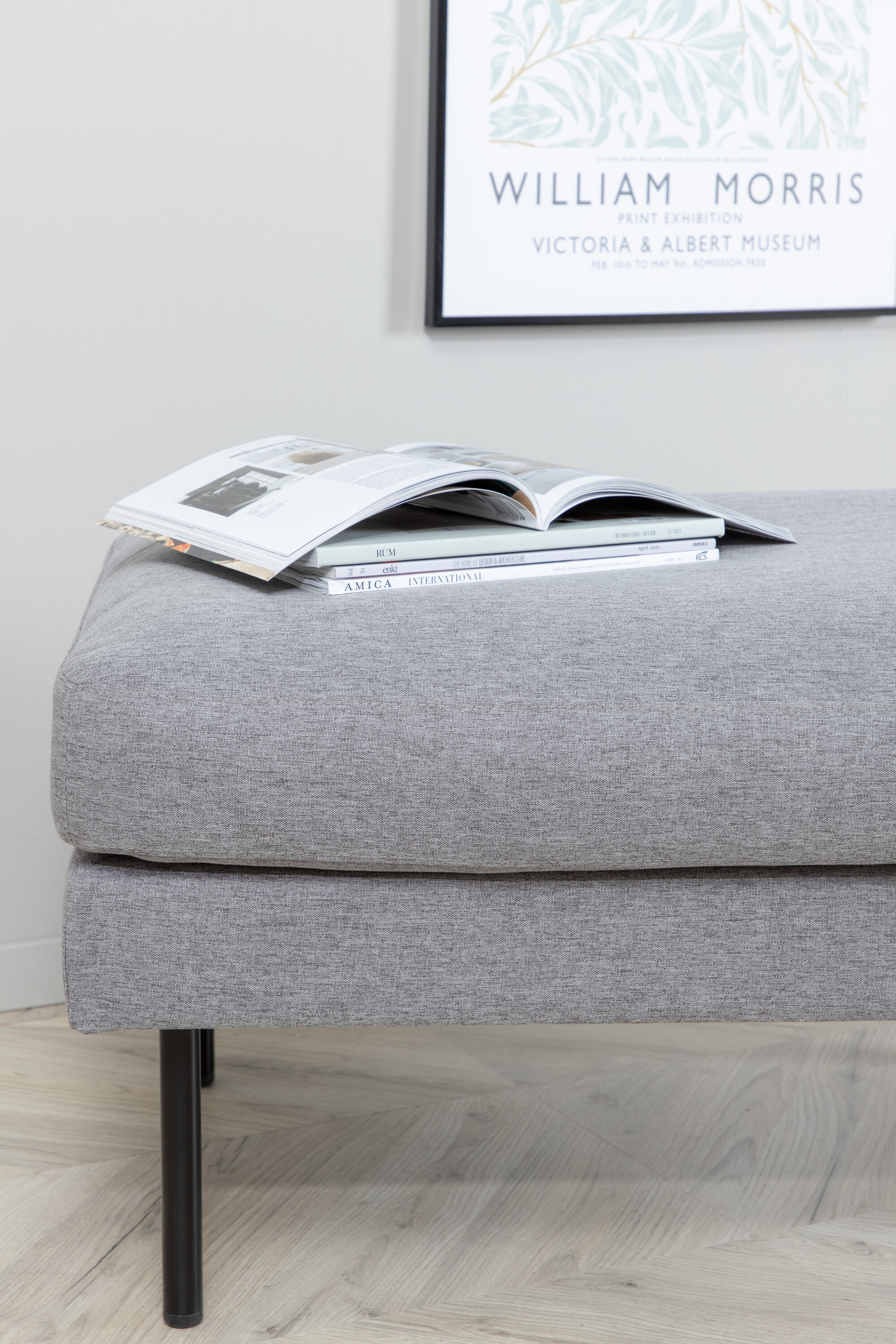 deLOHN Zoom Lábtartós puff