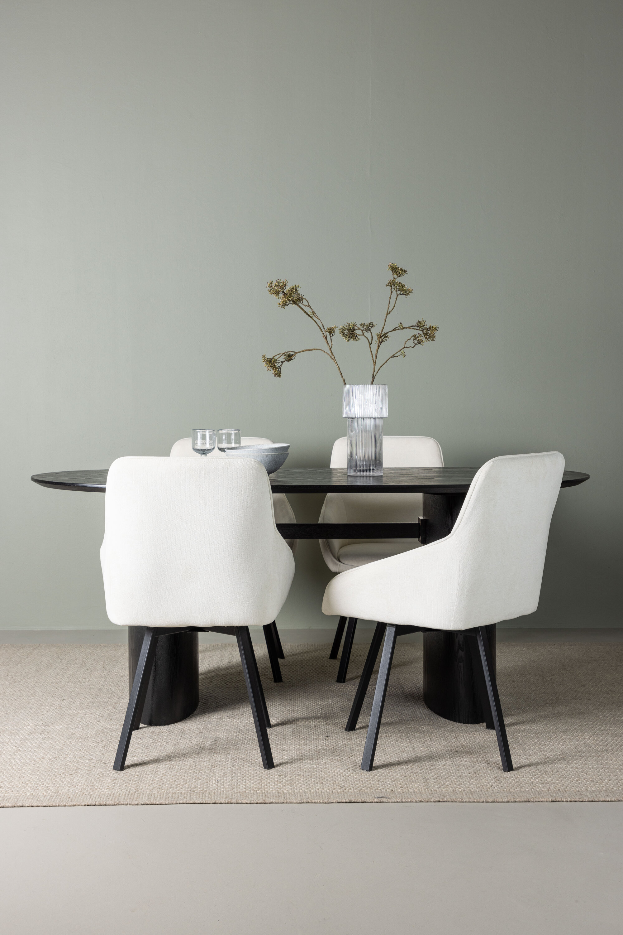 deLOHN Rosie Ovális étkezőgarnitúra deLOHN Rosie Ovális étkezőgarnitúra