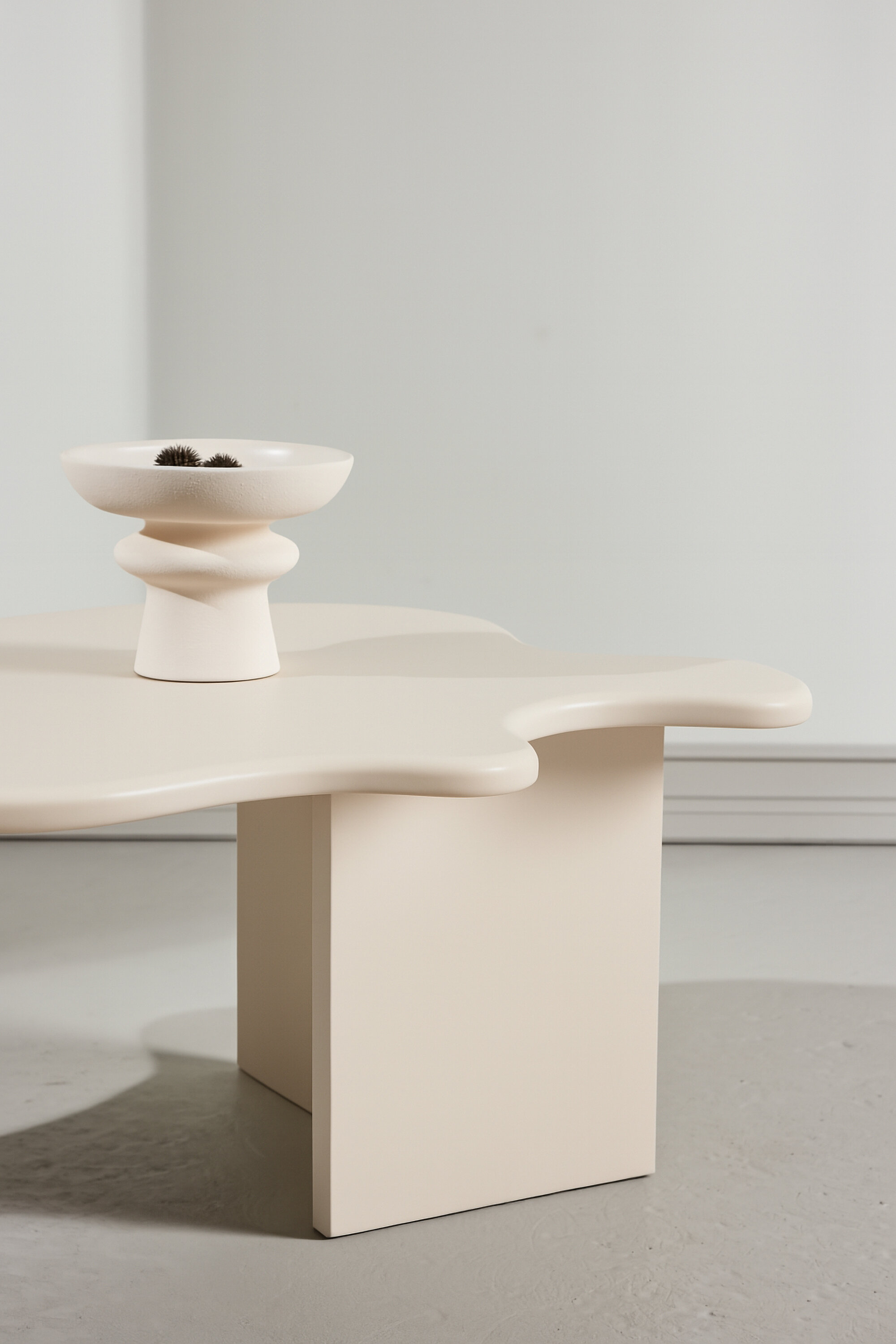 deLOHN Flower Dohányzóasztal