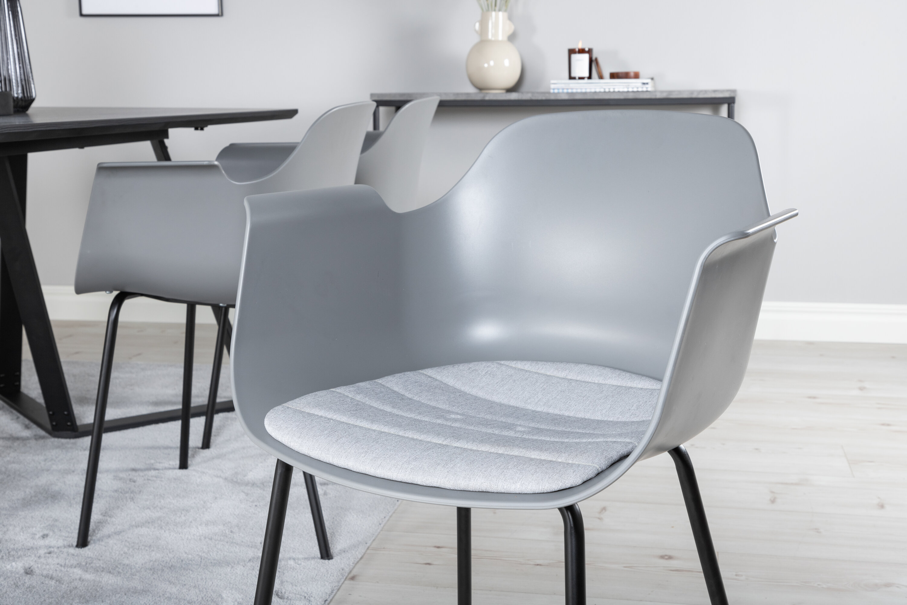deLOHN Marina, Comfort Téglalap alakú étkezőgarnitúra deLOHN Marina, Comfort Téglalap alakú étkezőgarnitúra