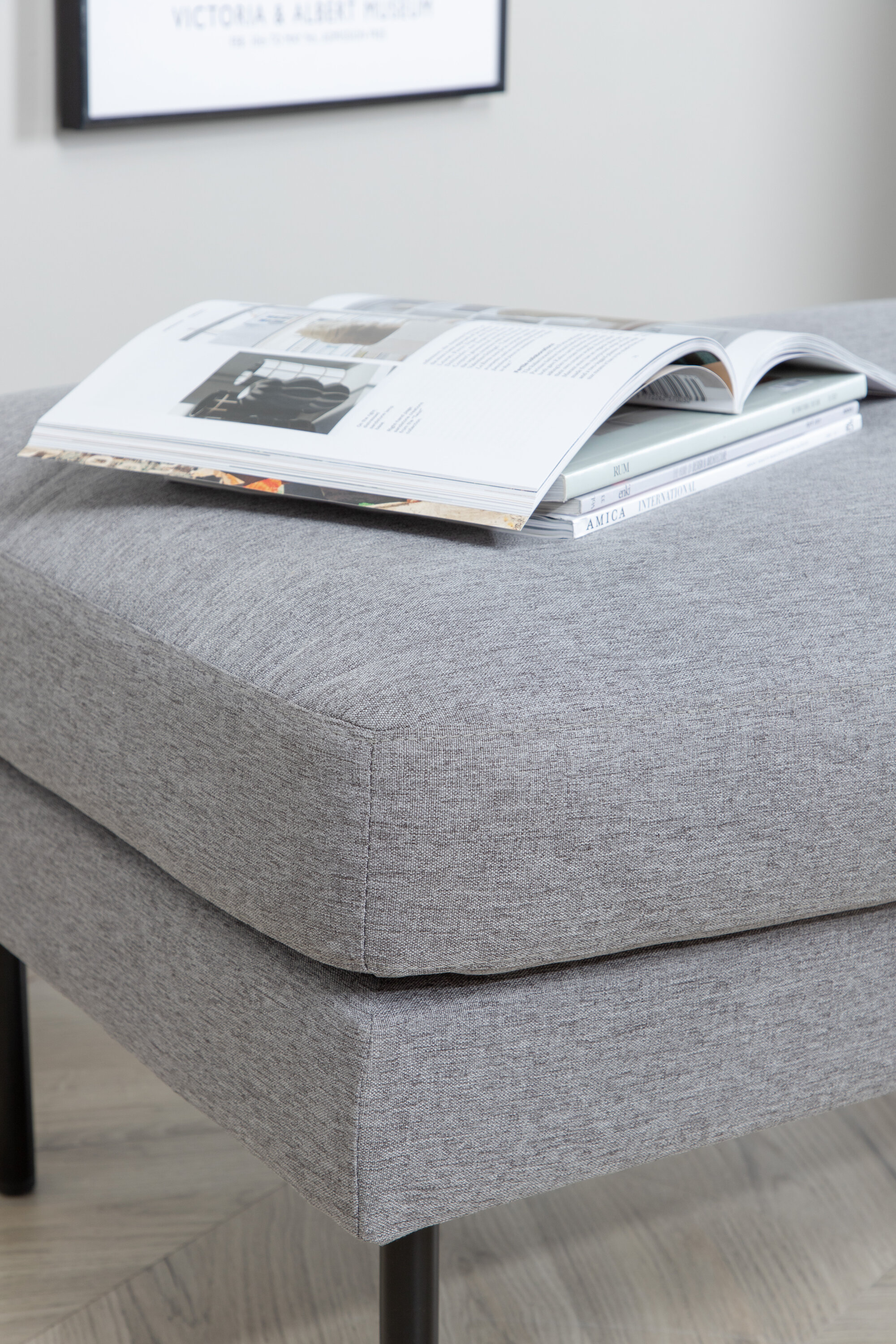 deLOHN Zoom Lábtartós puff