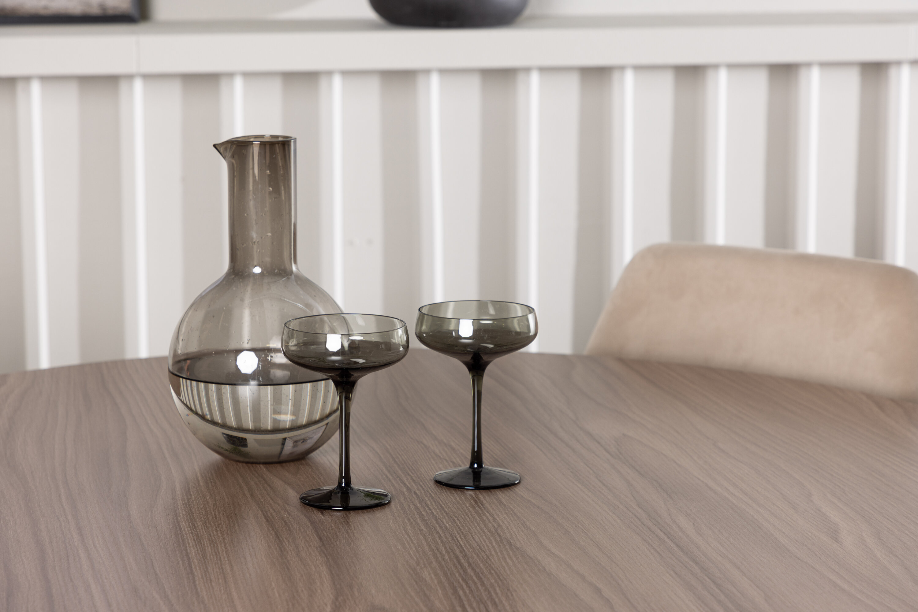 deLOHN Night Kör alakú étkezőgarnitúra