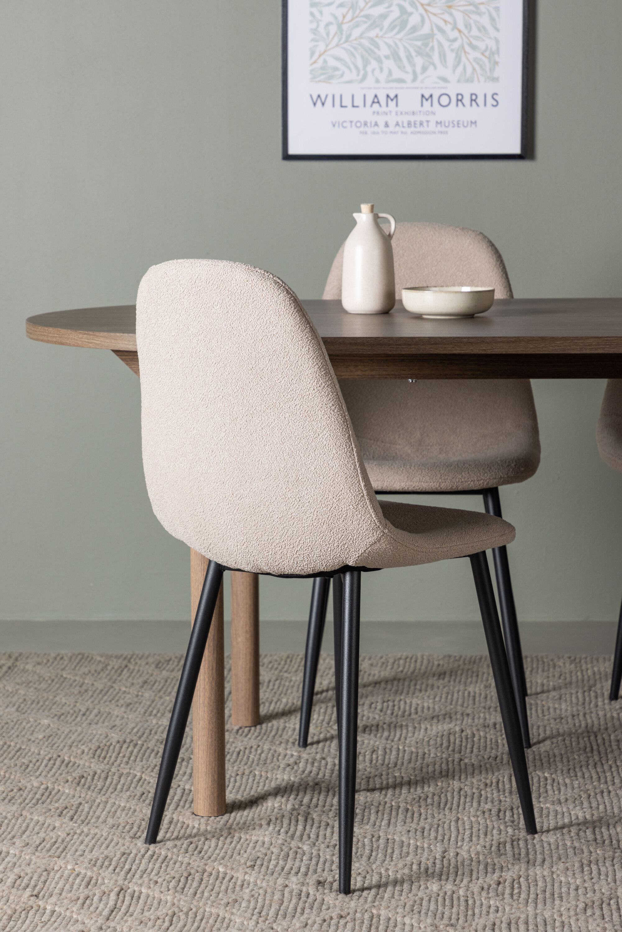 deLOHN Polar Ovális étkezőgarnitúra