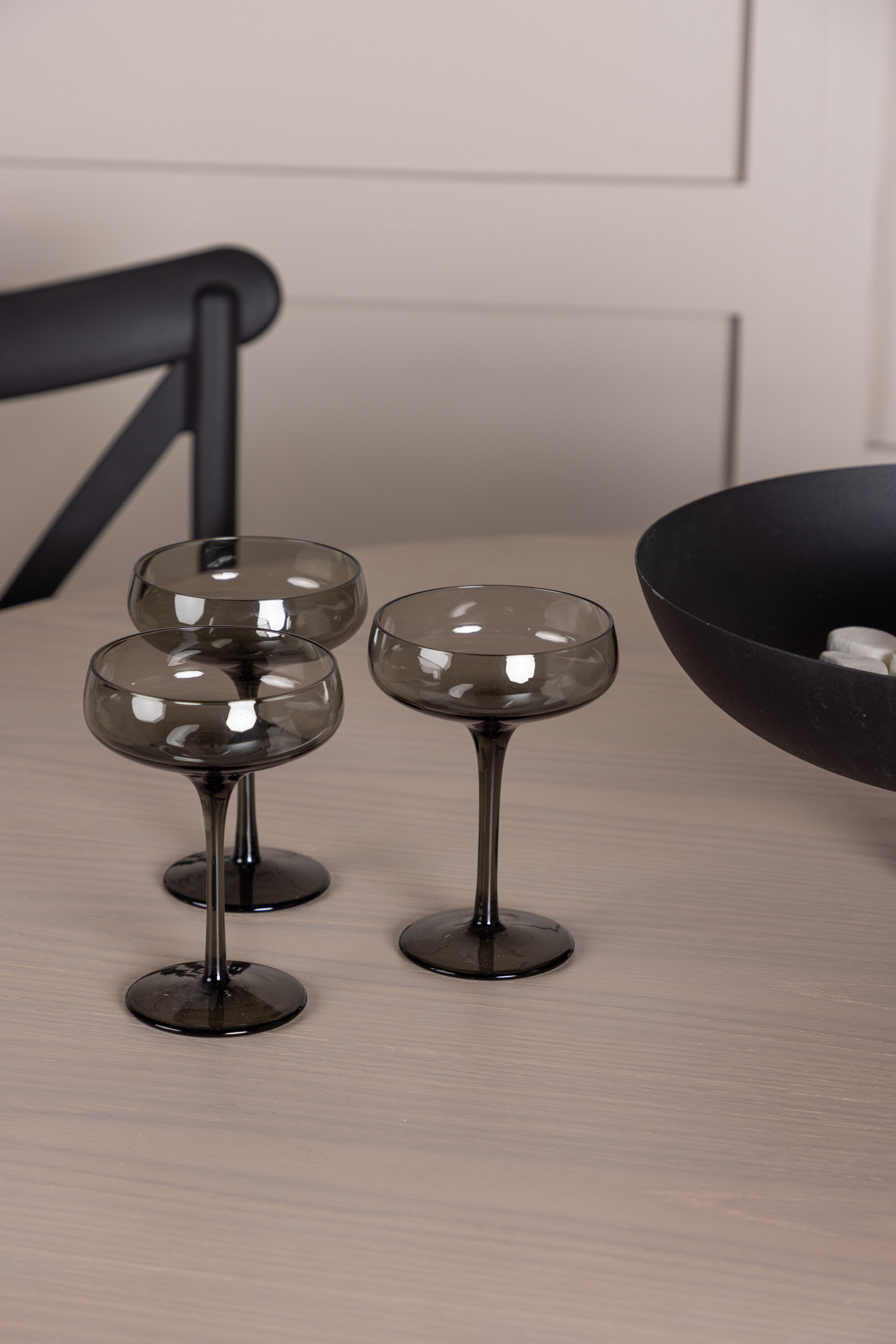 deLOHN Olivia, Crosett Kör alakú étkezőgarnitúra