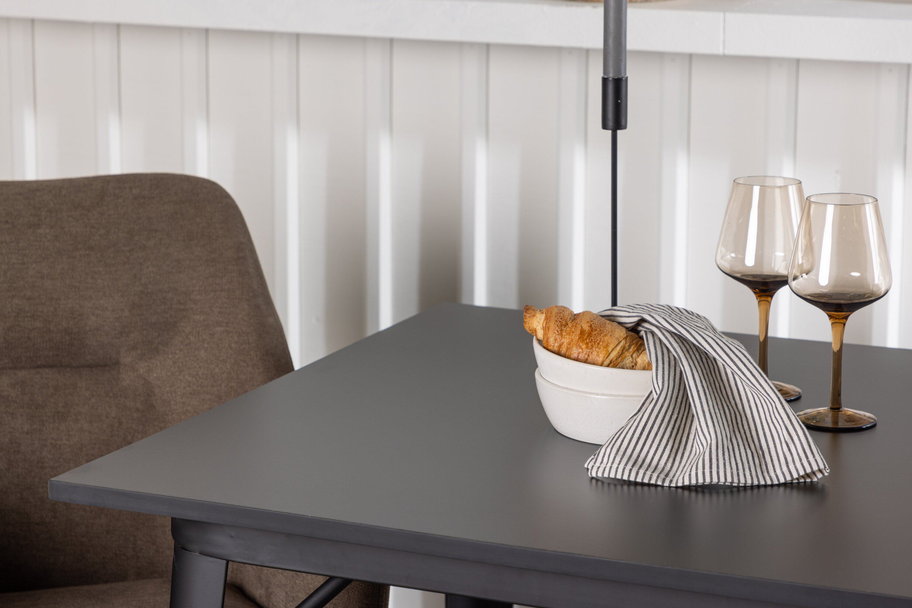 deLOHN Tomorrow Téglalap alakú étkezőgarnitúra