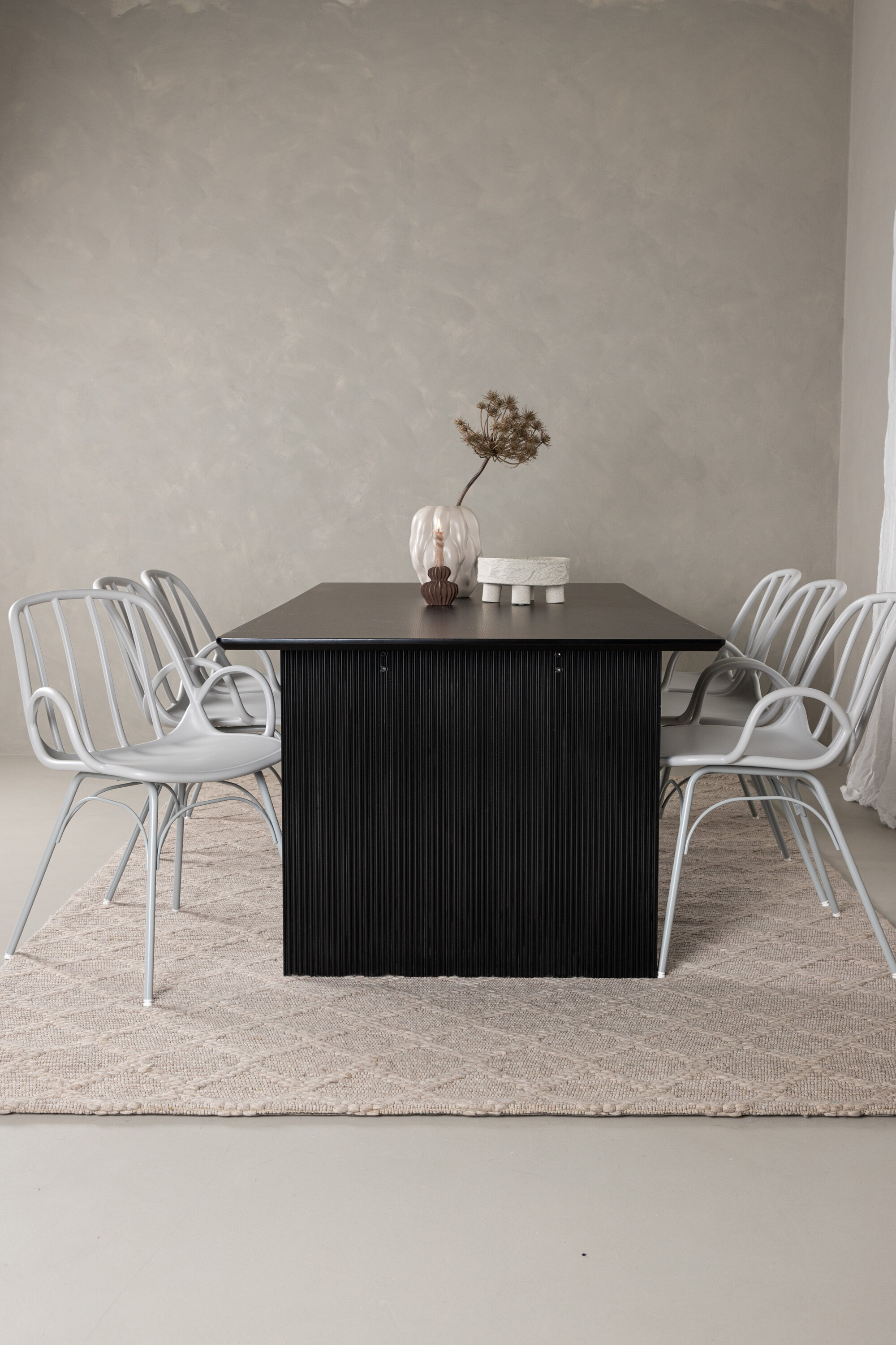 deLOHN Vail, Dyrön Téglalap alakú étkezőgarnitúra