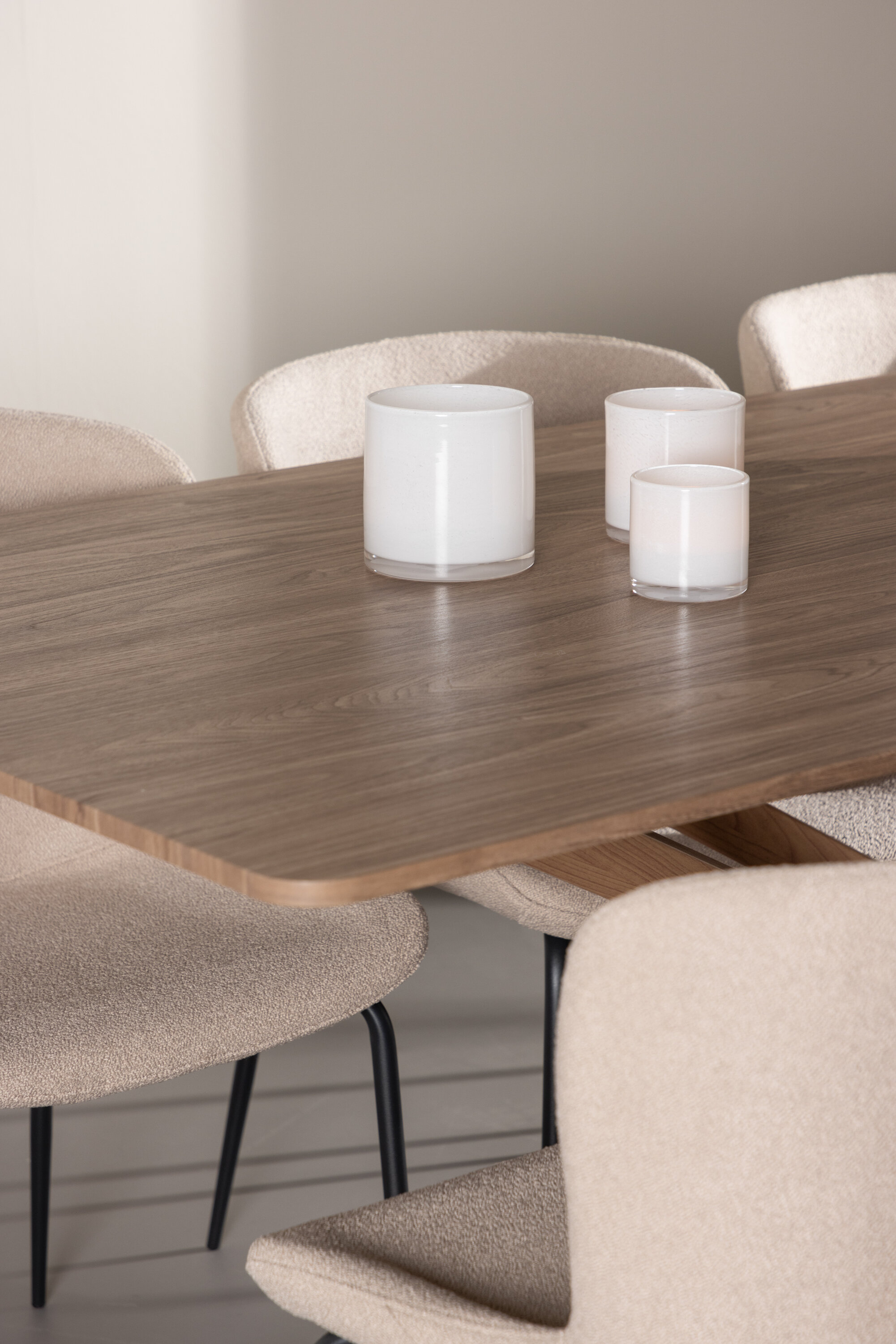 deLOHN Piazza, Modesto Téglalap alakú étkezőgarnitúra