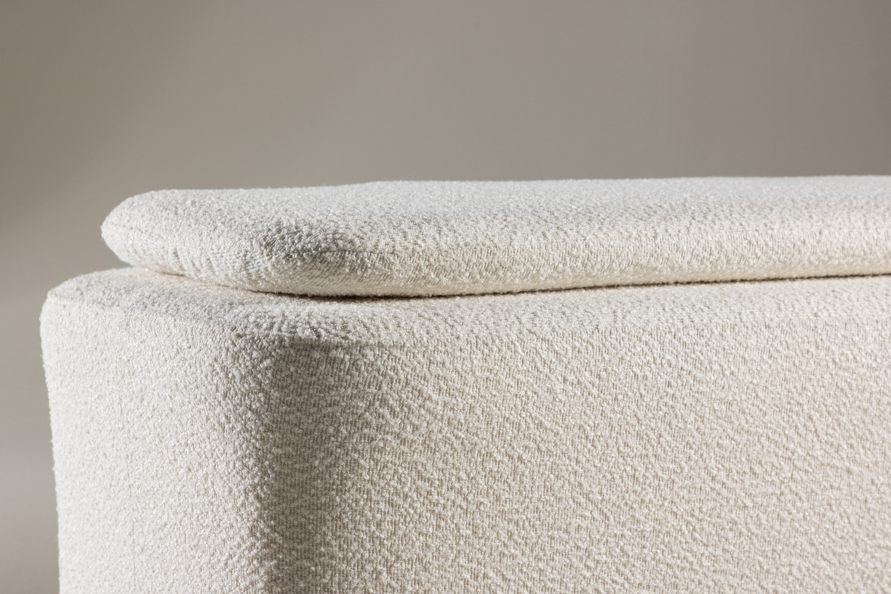 deLOHN Laurel Lábtartós puff