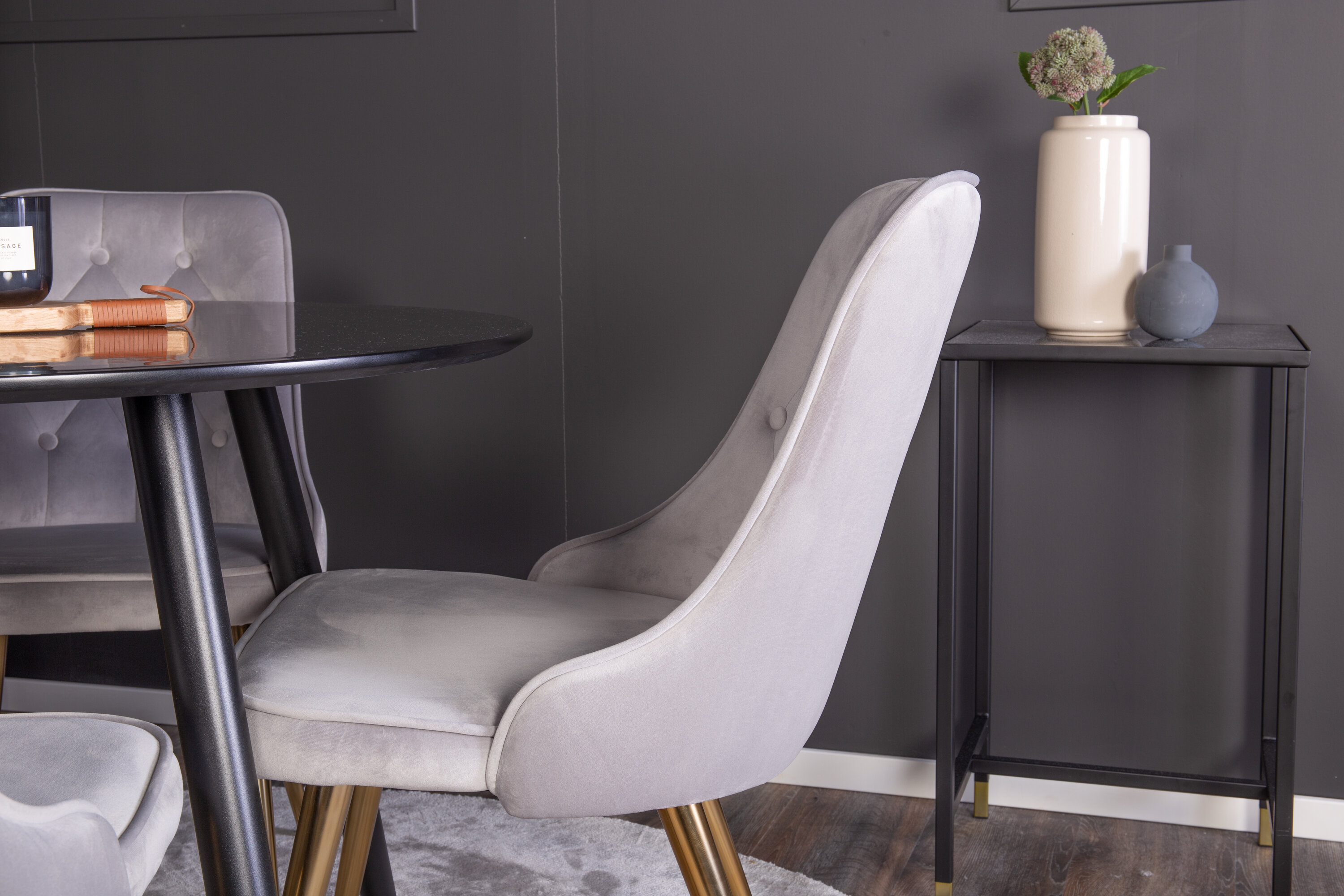 deLOHN Velvet Deluxe, Plaza Kör alakú étkezőgarnitúra