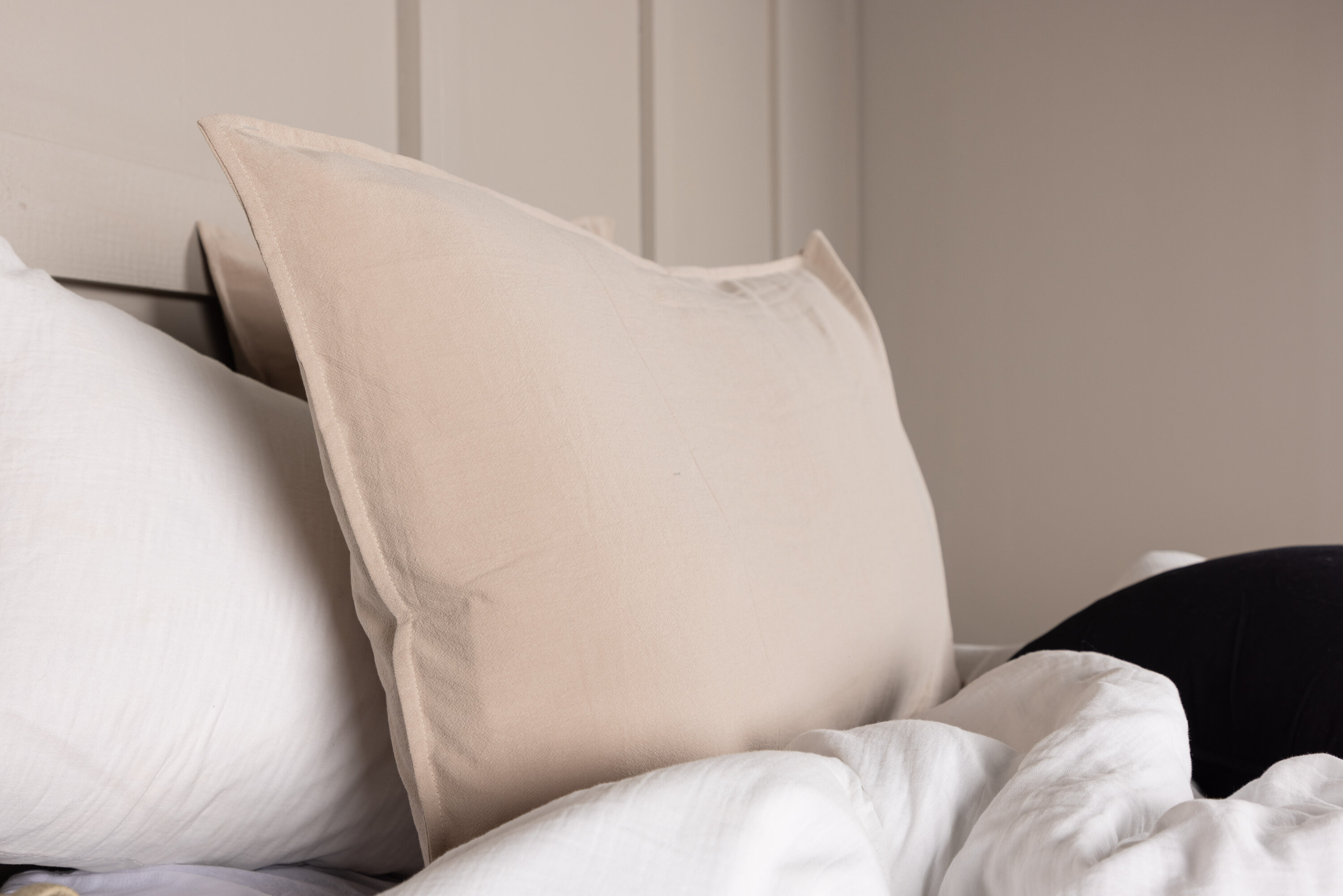 deLOHN Ronja Ágynemű